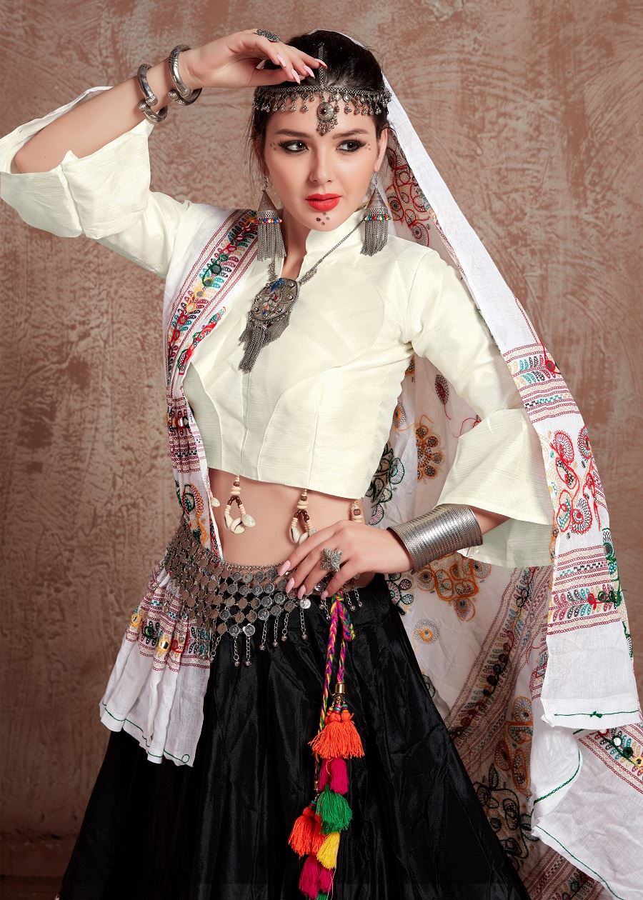 Black And White Navratri Chaniya Choli With Gamthi Work Butta And Tassels Lace