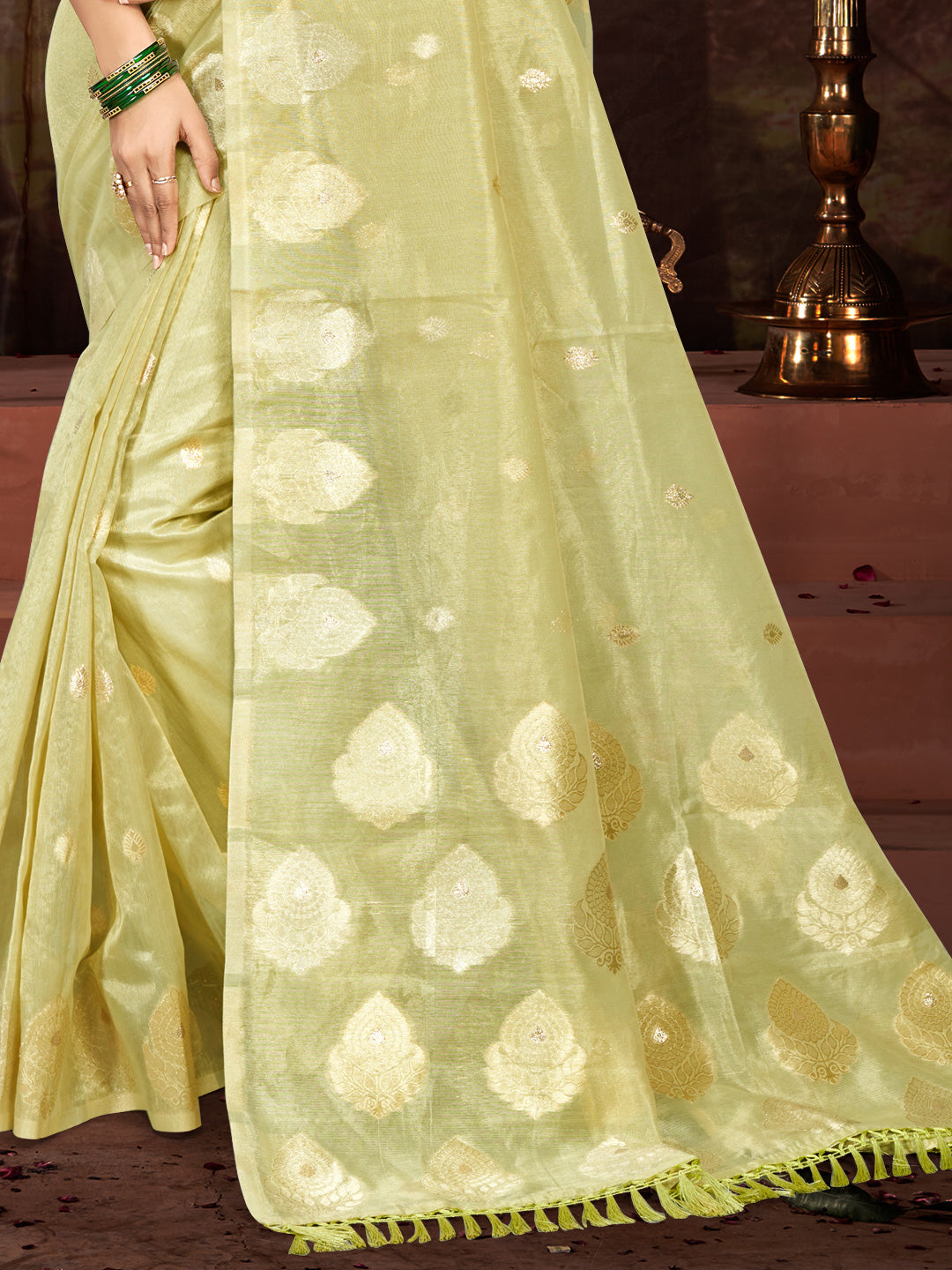 Alluring Olive Green Munga kota Festival Saree for Women