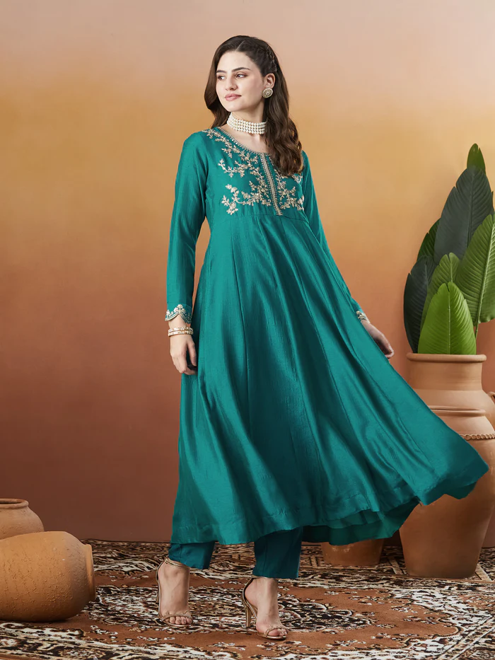 Aqua Blue Vichitra Silk Kurta Pant Set With Thread Embroidered With Sequins Work