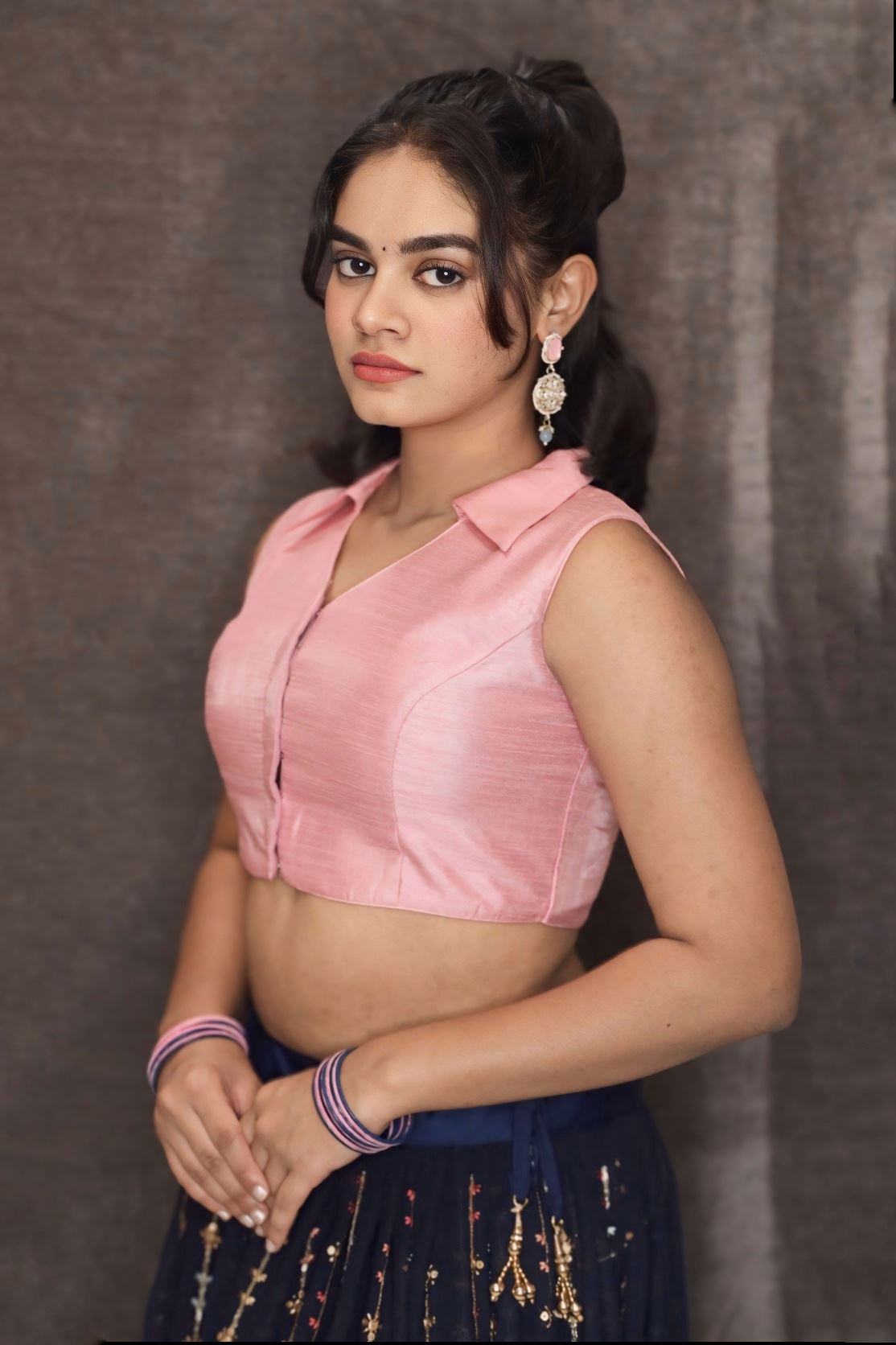 Baby Pink Art Silk Sleeveless Collared Blouse