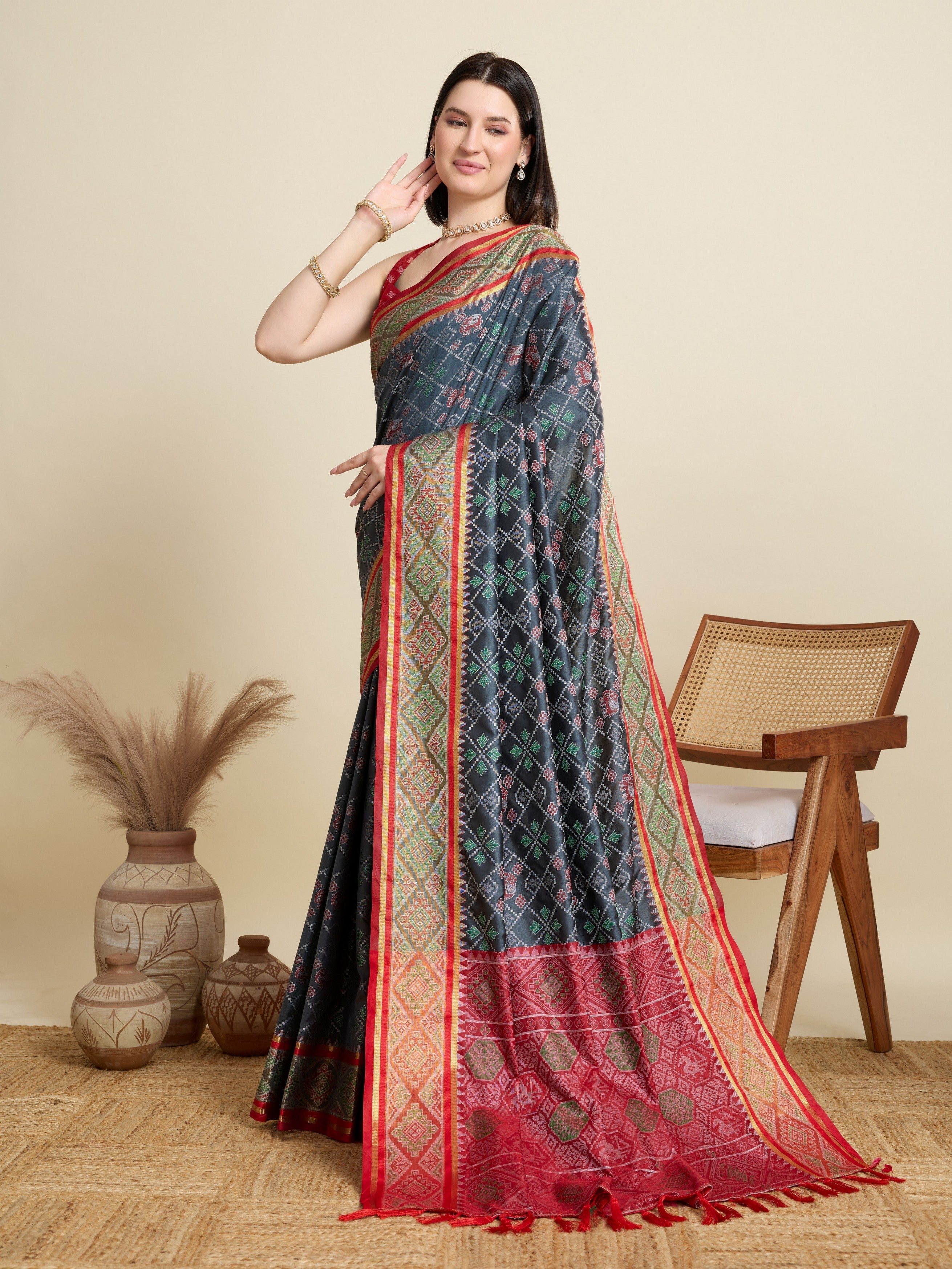 Black Patola Silk Woven Meenakari Designer Partywear Saree