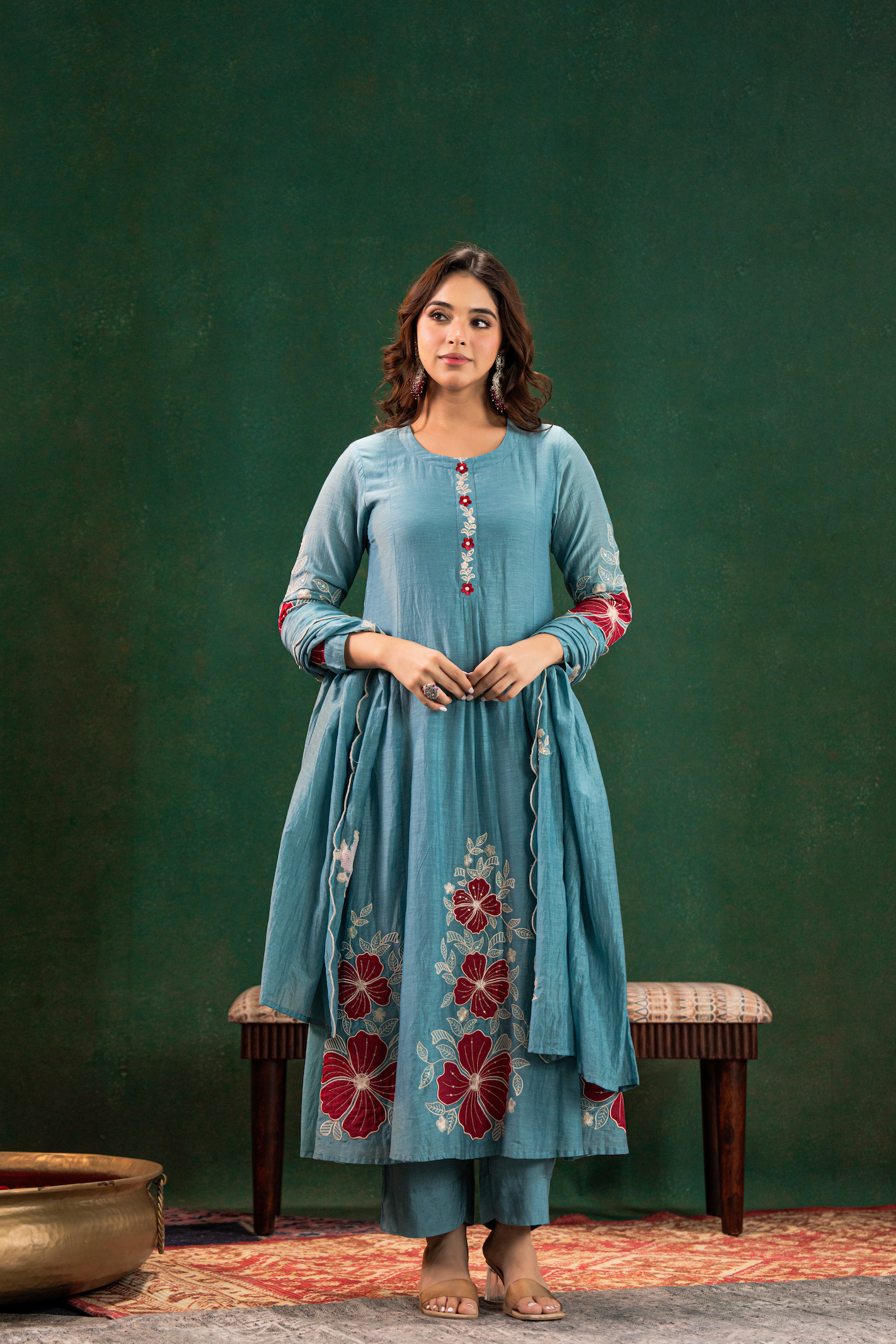 Blue Chanderi Silk Kurta Pant Set With Heavy Thread Embroidery Work