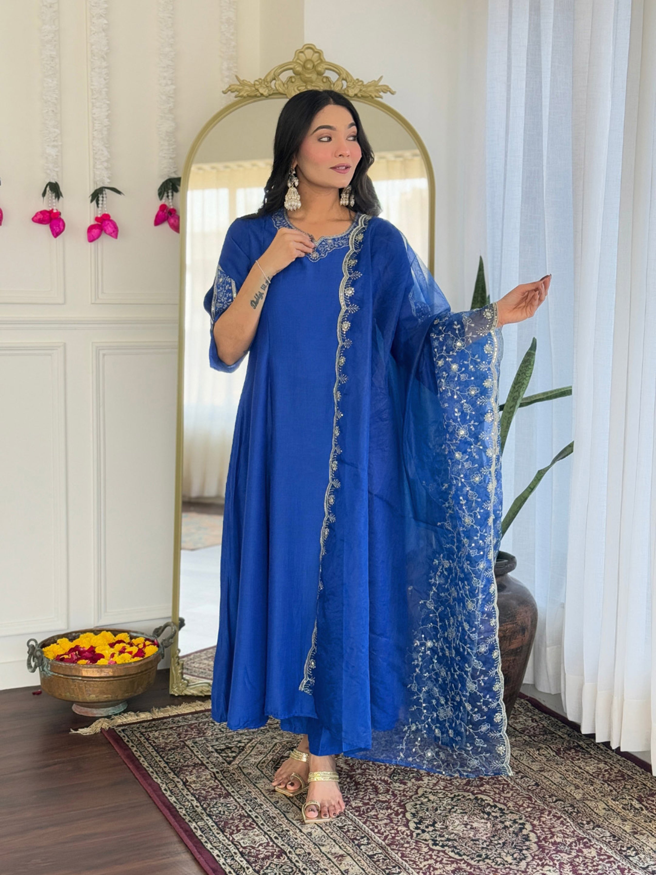 Blue Viscose Silk Elegant Kurta Pant Set With Embroidery Work