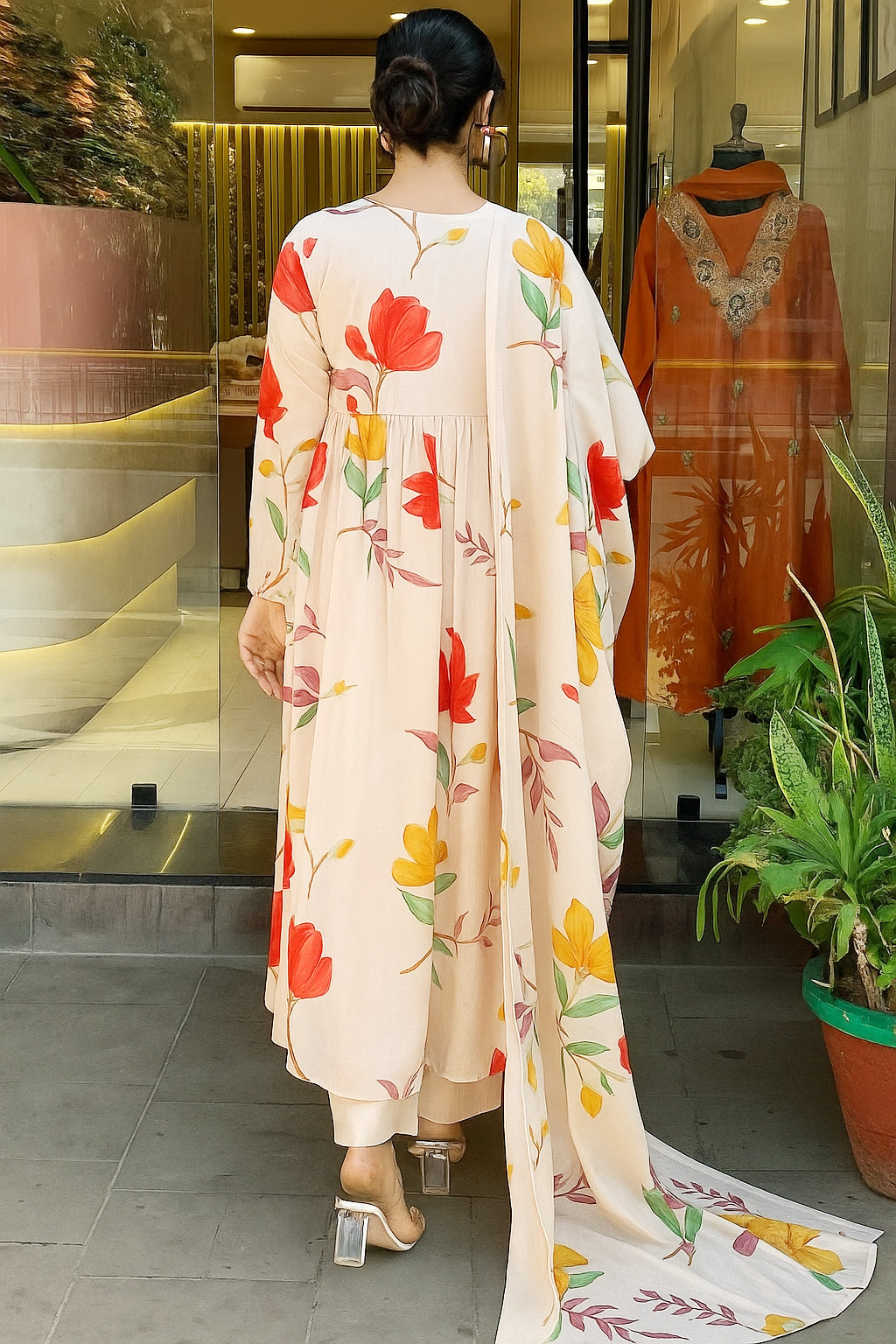 Cream Cotton Kurta Pant Set With Print With Thread Embroidery Work