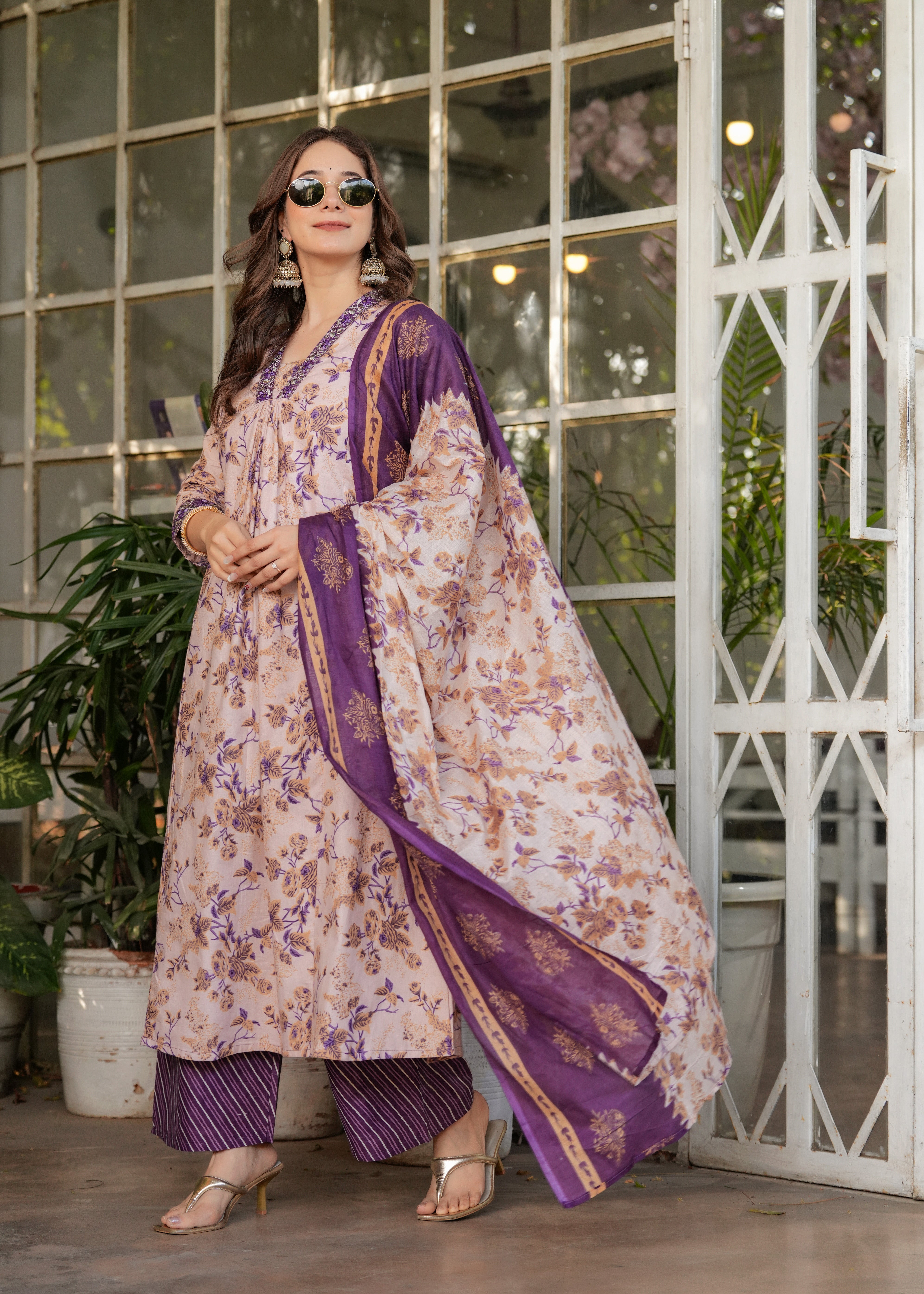 Cream Pure Cotton Kurta Pant Set With Print With Thread Embroidered