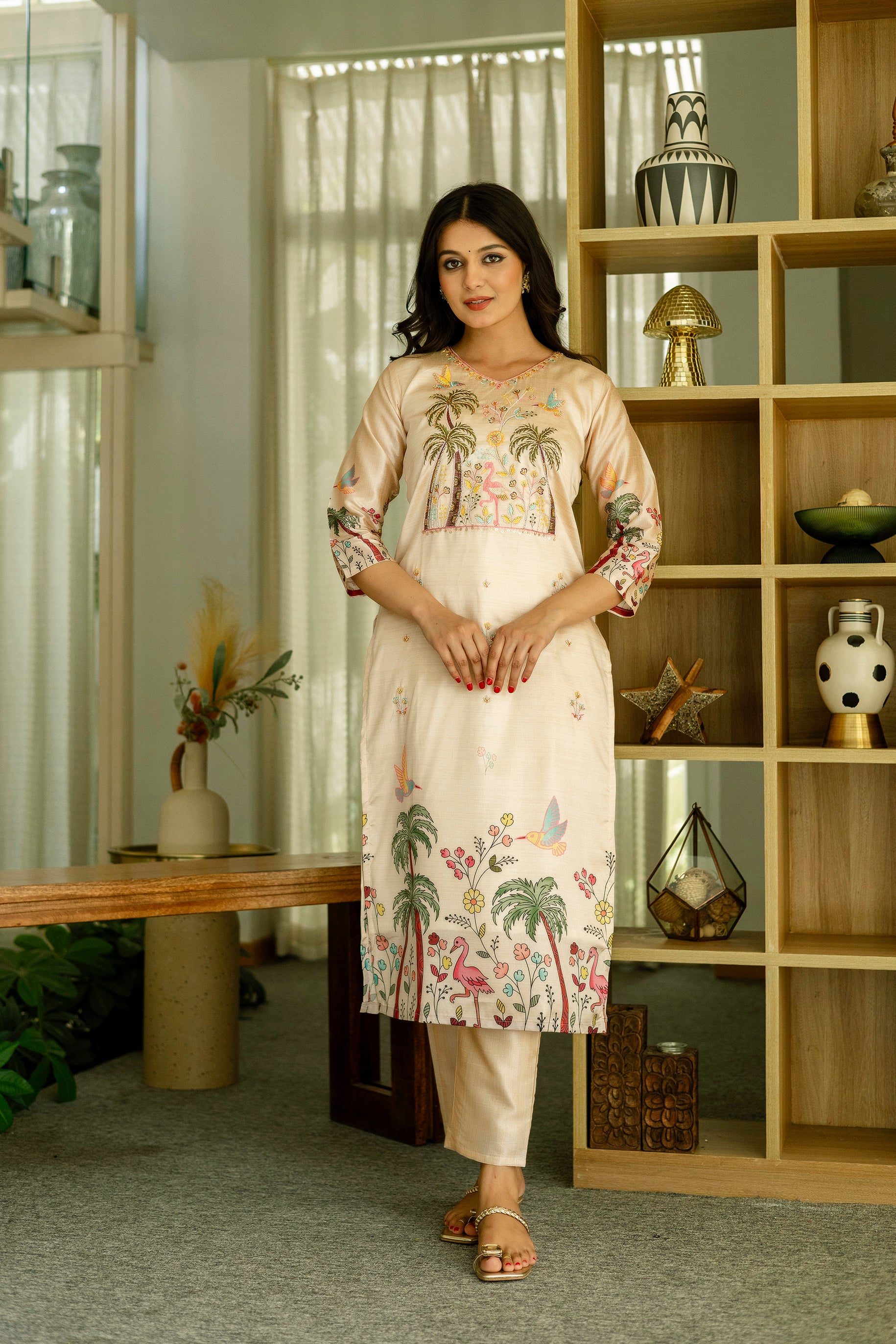 Cream Vichitra Silk Kurta Pant Set With Thread Embroidered With Print & Beads Work