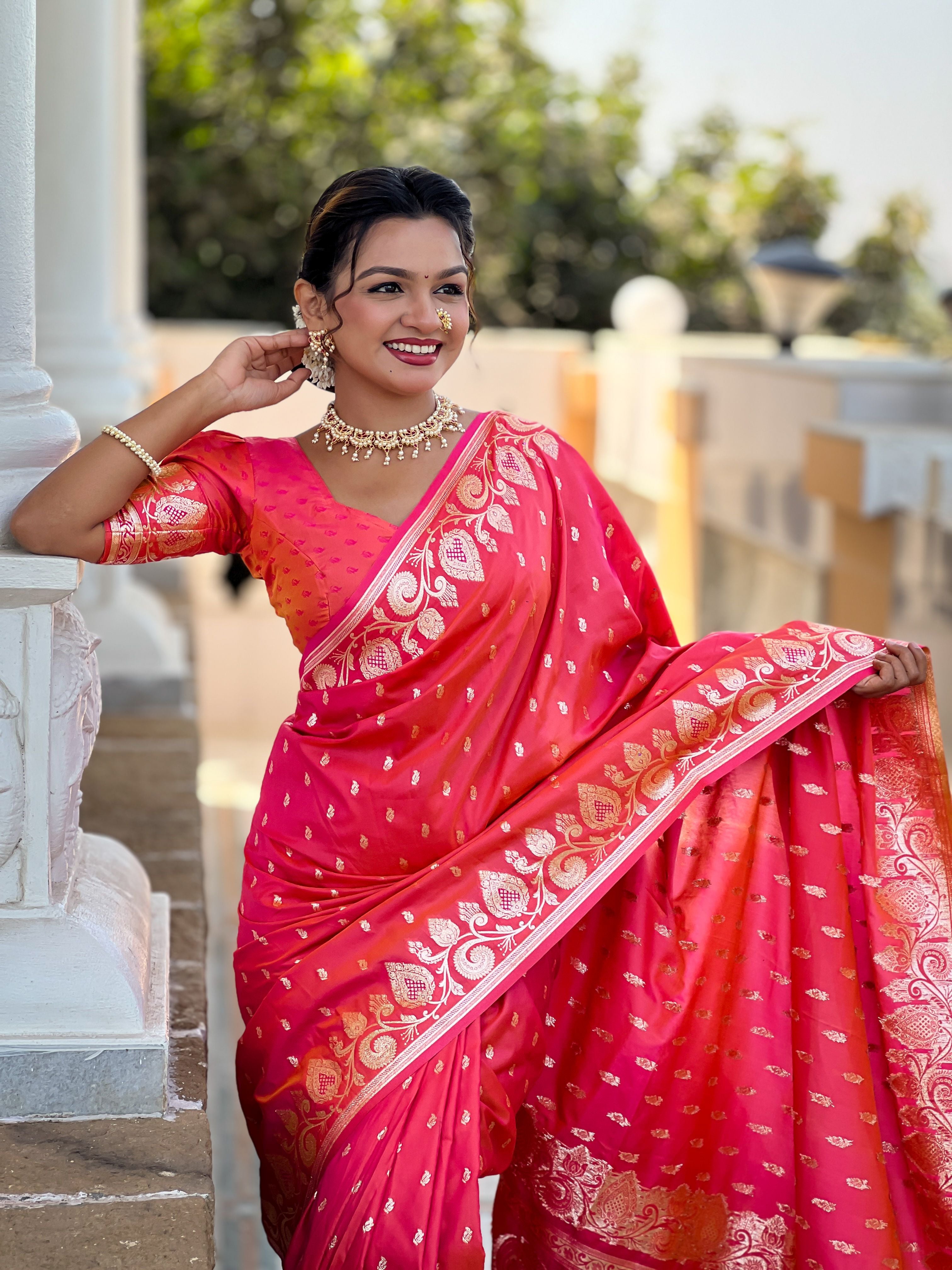 Gajri Banarasi Silk Saree With Woven Jacquard Designer Partywear Saree