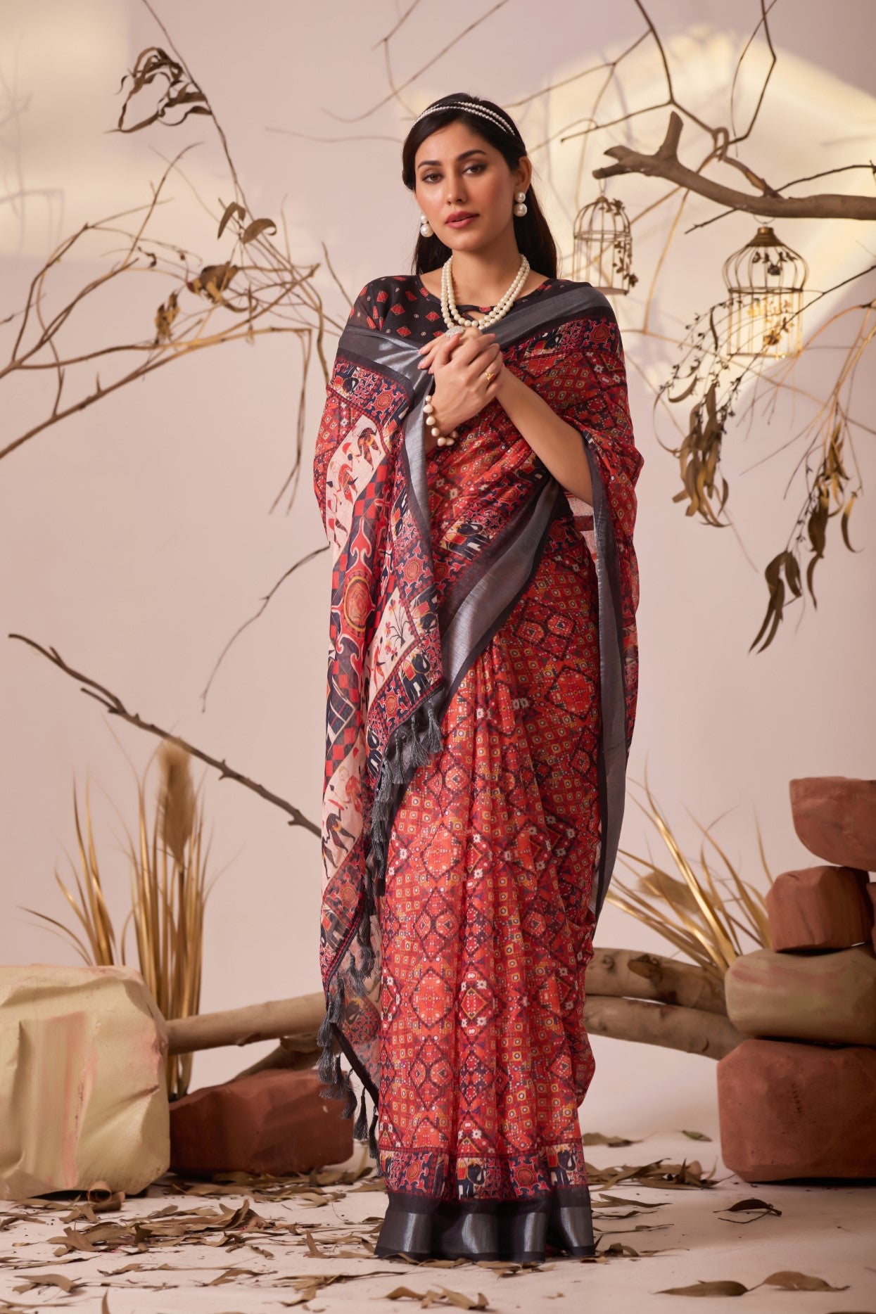Gajri Linen Cotton Saree With Digital Printed Elegant Traditional Design