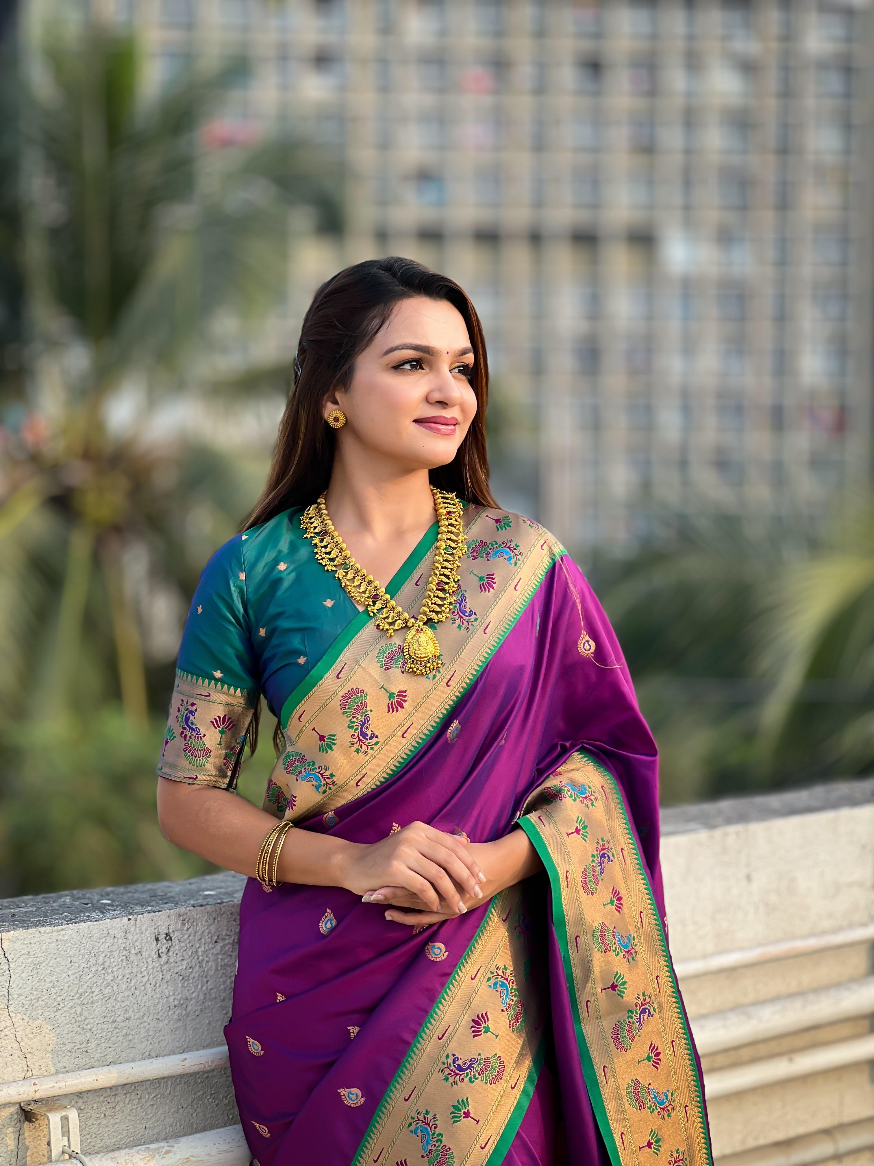 Glamorous Weaving Meenakari Designer Soft Silk Ethnic Partywear Purple Saree