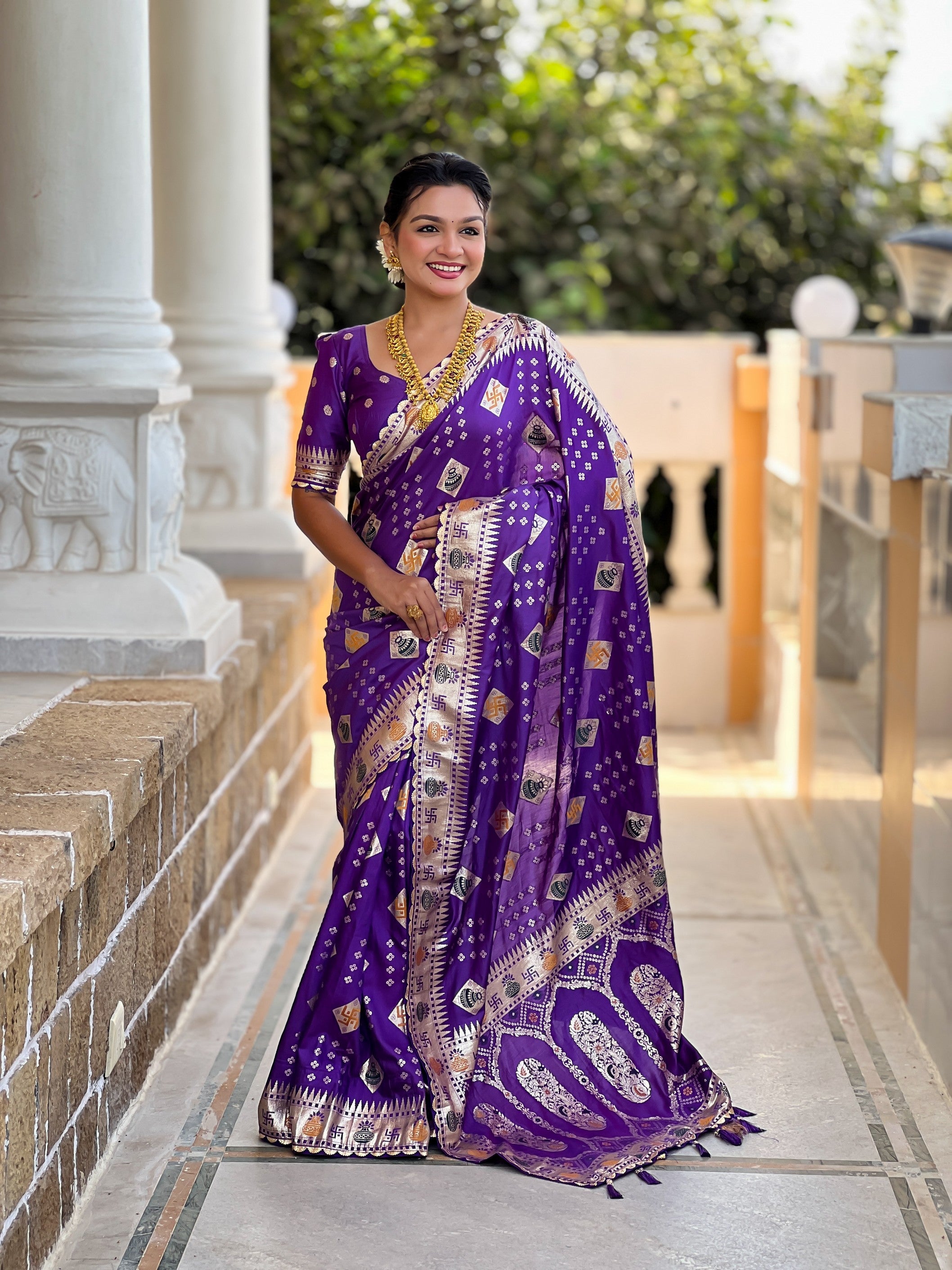 Graceful Woven Meenakari Designer Violet Dola Silk Saree