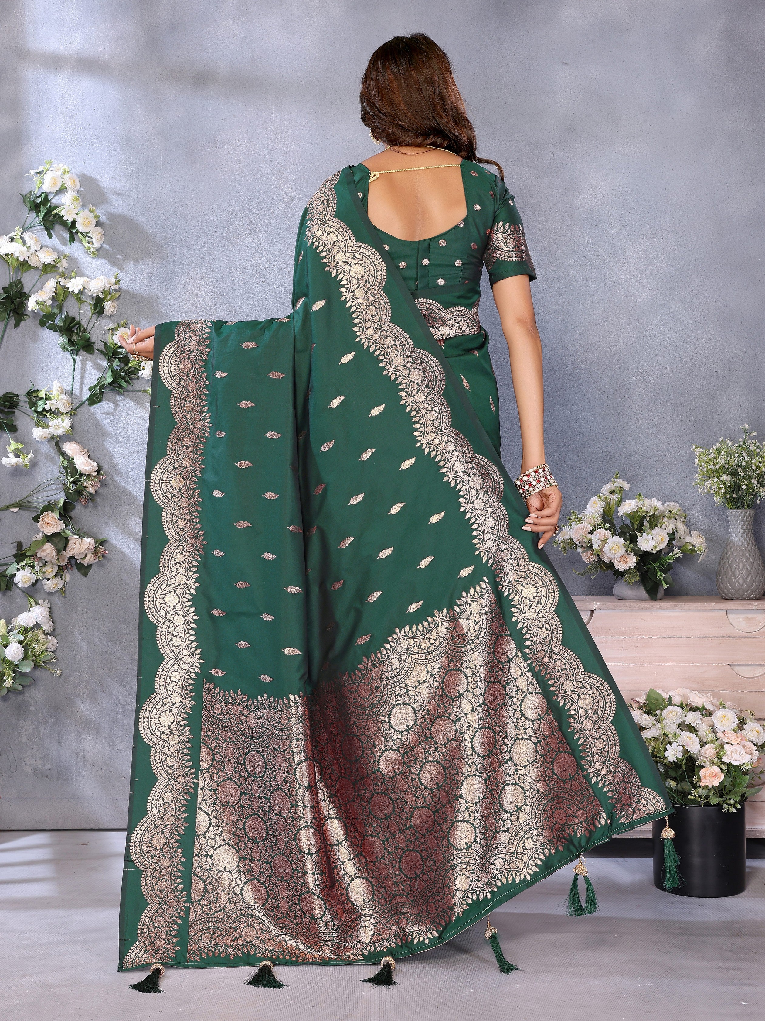 Green Banarasi Silk Jacquard Weaving Designer Partywear Traditional Saree