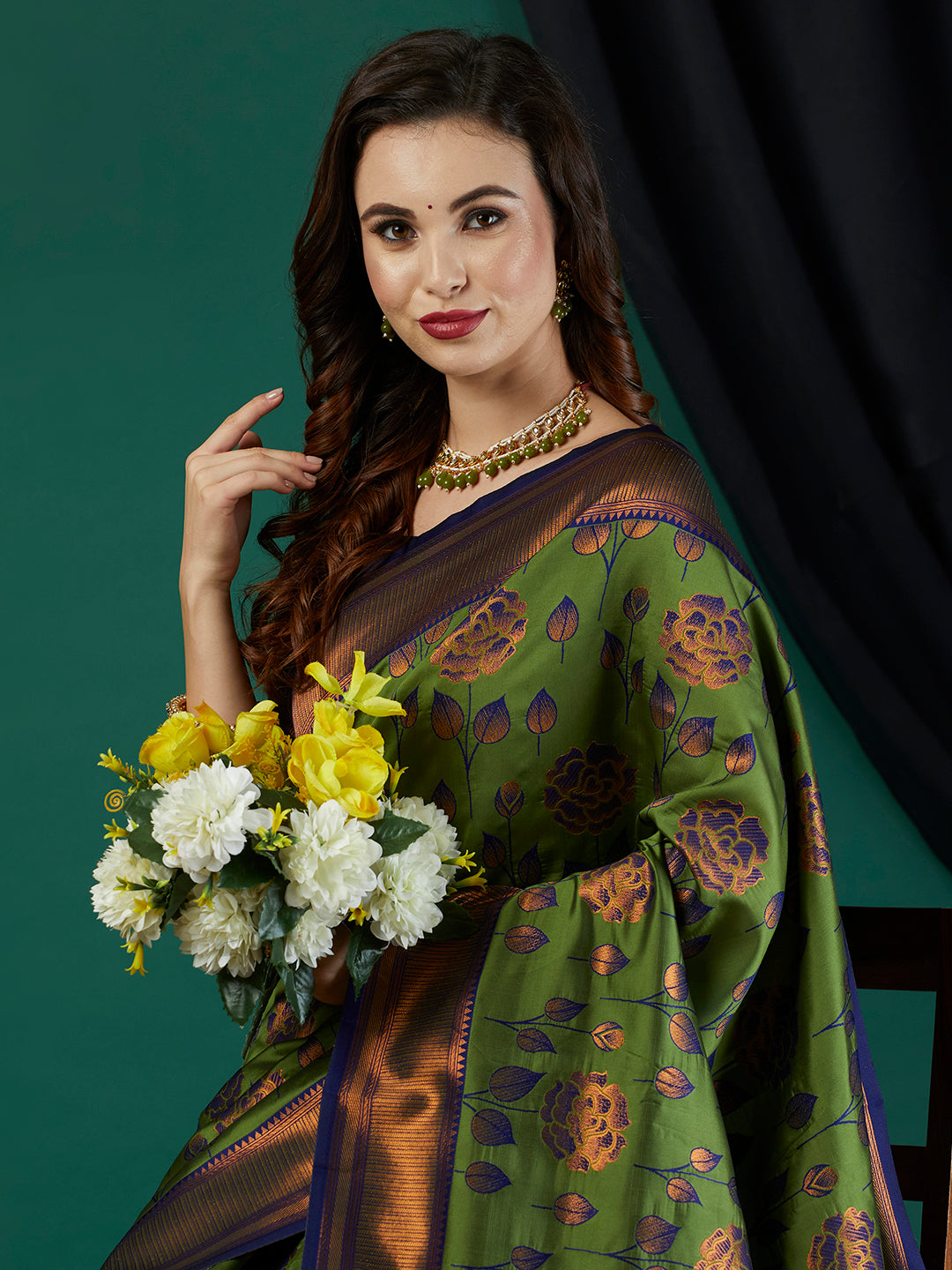 Green Ethnic Banarasi Silk Saree With Floral Woven Designer Looks