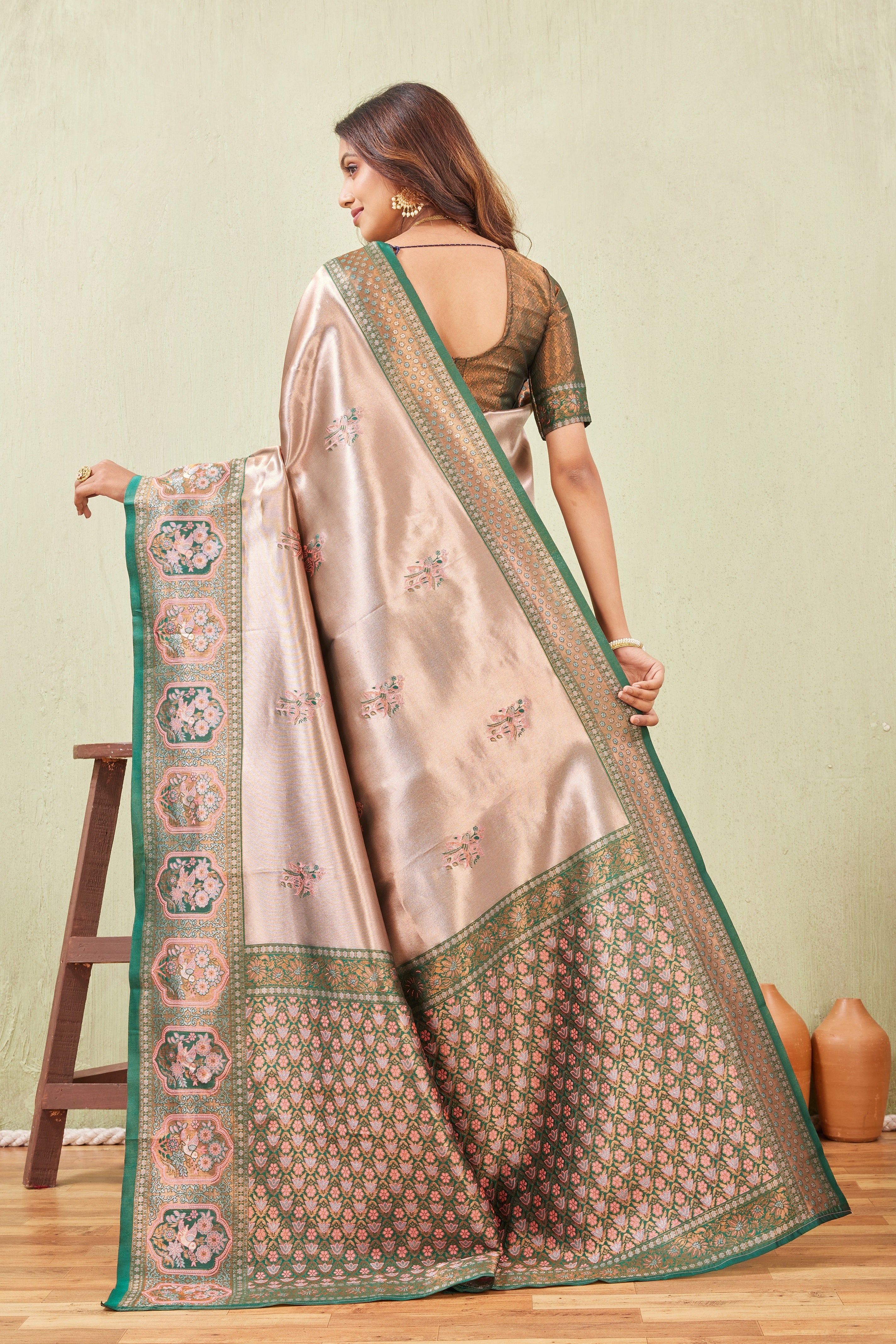 Green Gajri Banarasi Silk Saree with Rich Pallu & Elegant Jacquard Jari Work