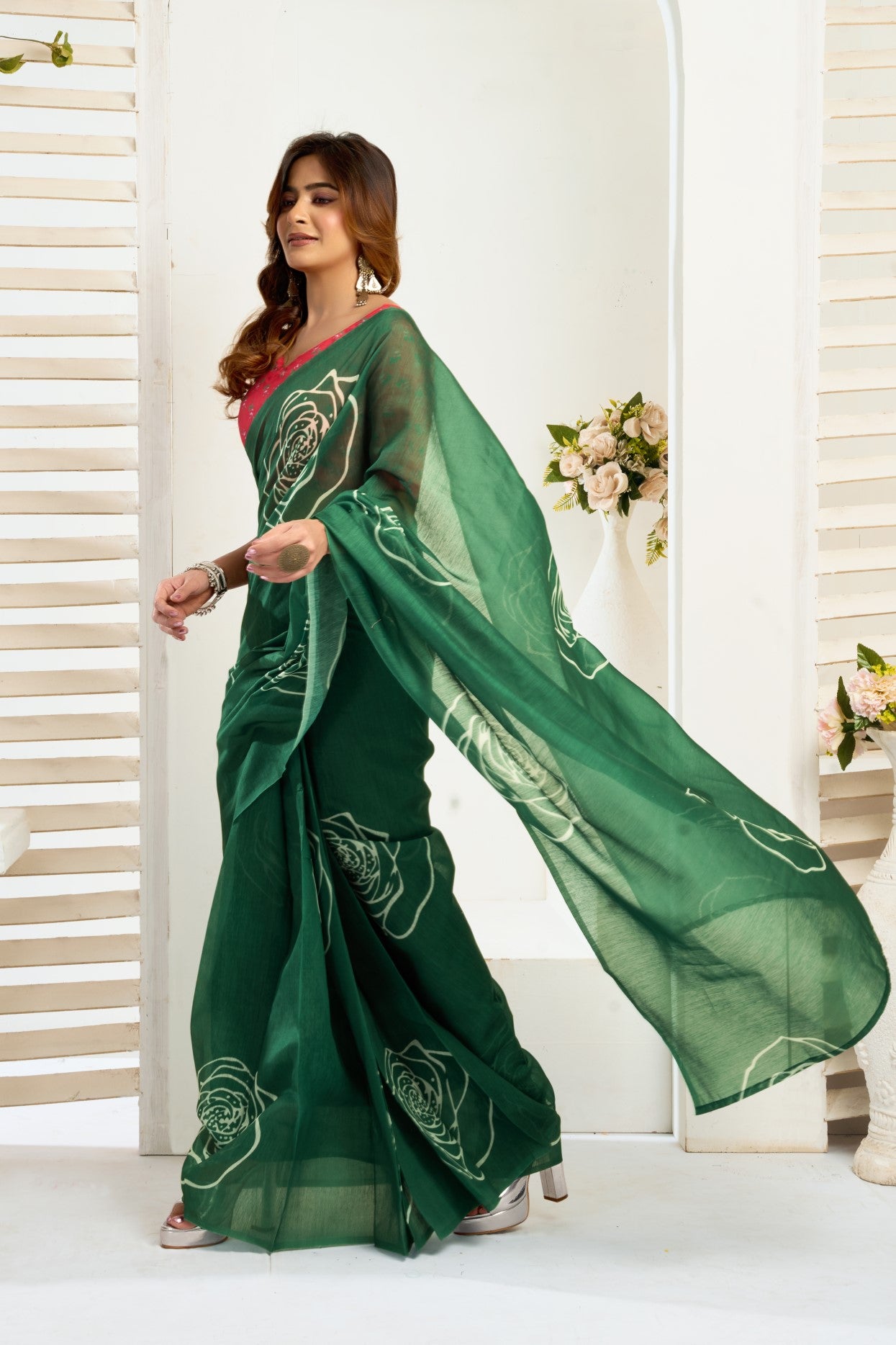 Green Linen Ready To Wear Saree With Zari Border Printed