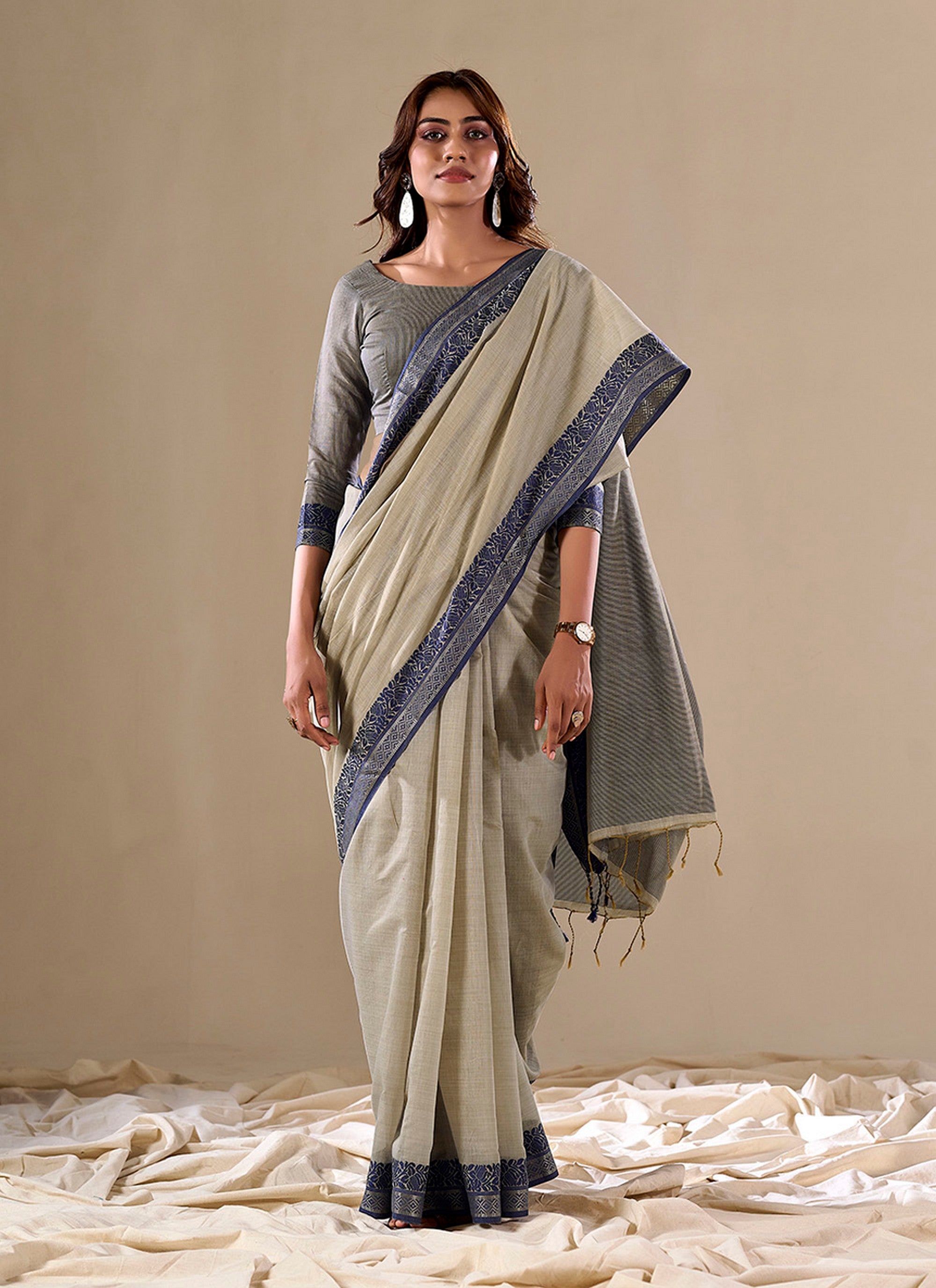 Grey Handloom Silk Woven Pallu Border Designer Ethnic Traditional Saree