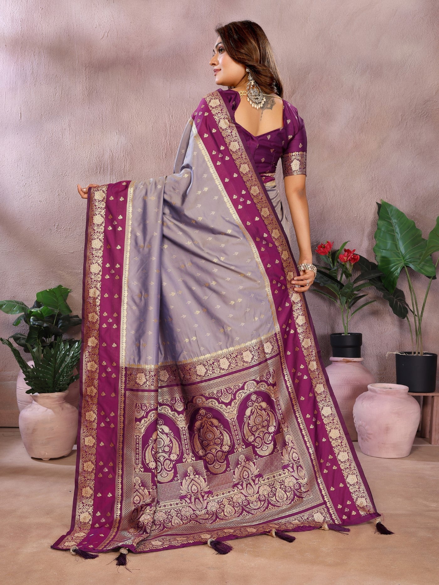 Grey Kalamkari Silk Saree With Zari Woven