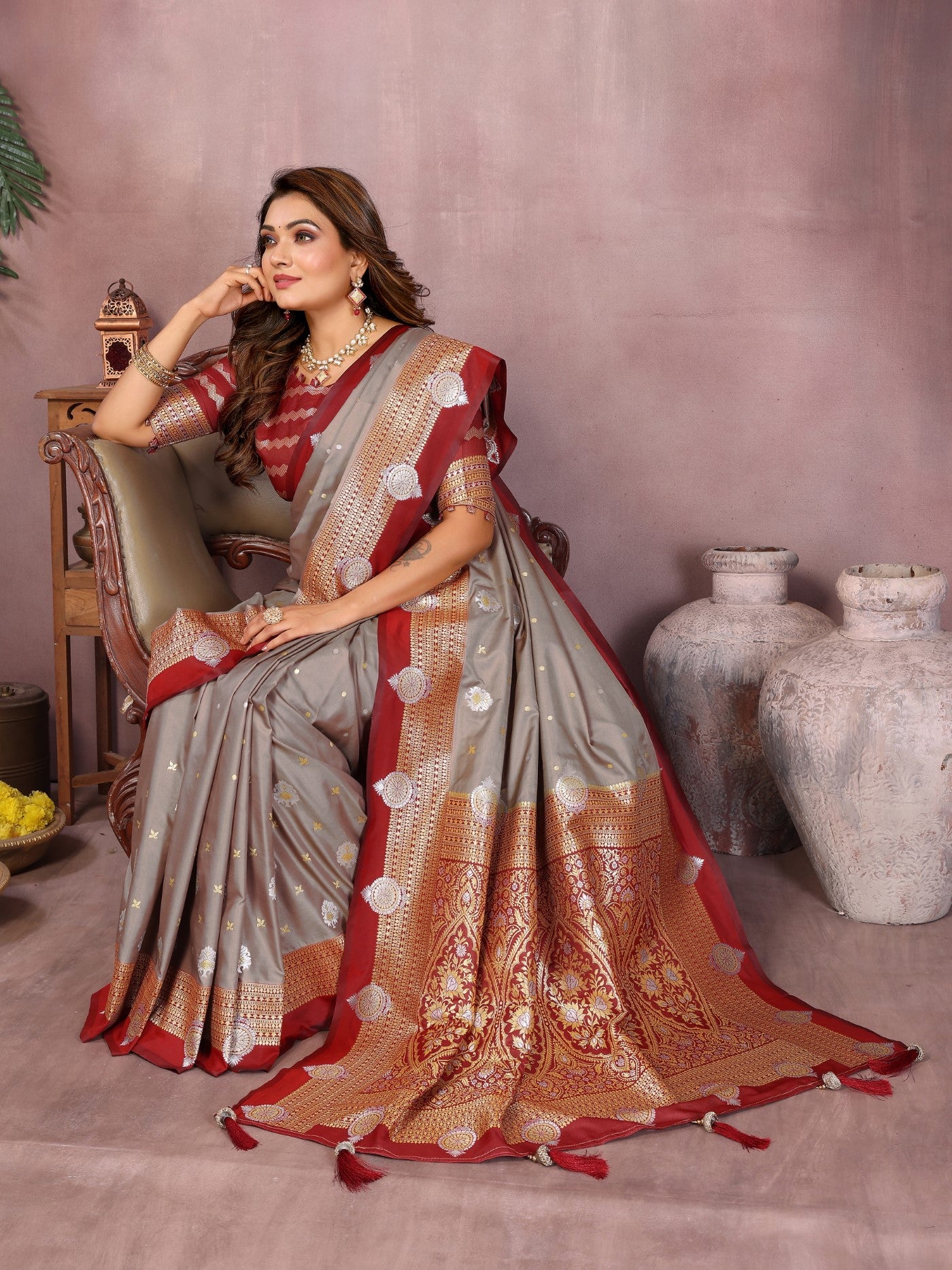 Grey Silk Sarees Saree With Traditional Weaving