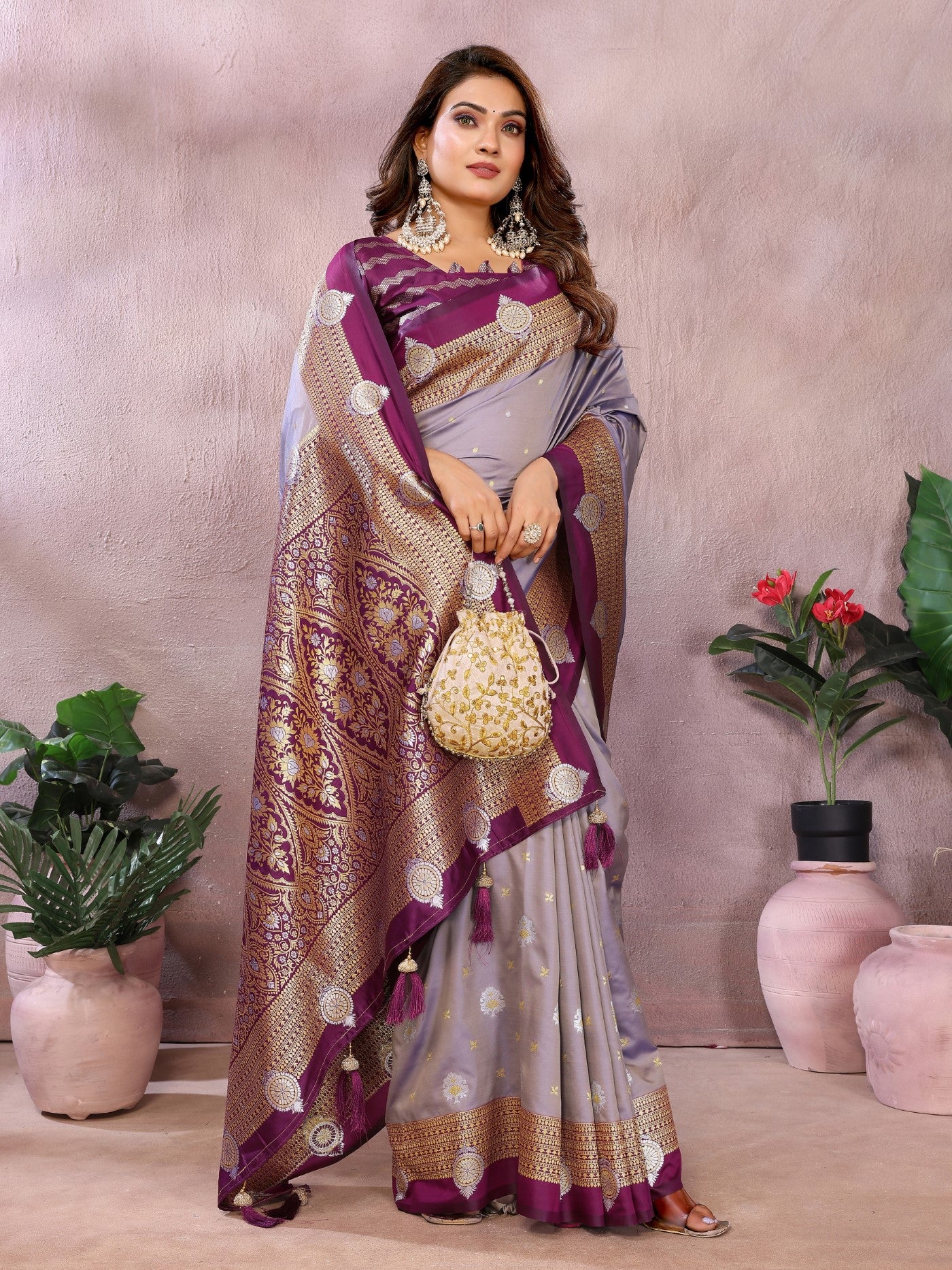 Lavender Silk Sarees Saree With Traditional Weaving
