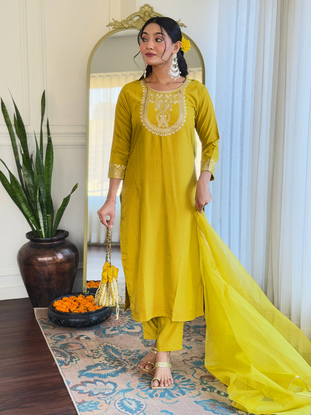 Liril Rayon Slub Elegant Kurta Pant Set With Embroidery Work