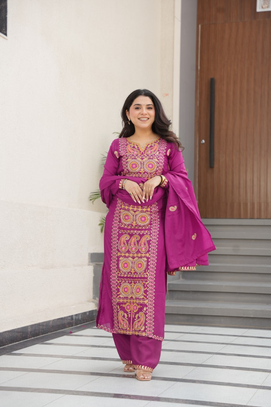 Magenta Chinon Designer Suit Set With Zari Mukaish Thread Embroidery