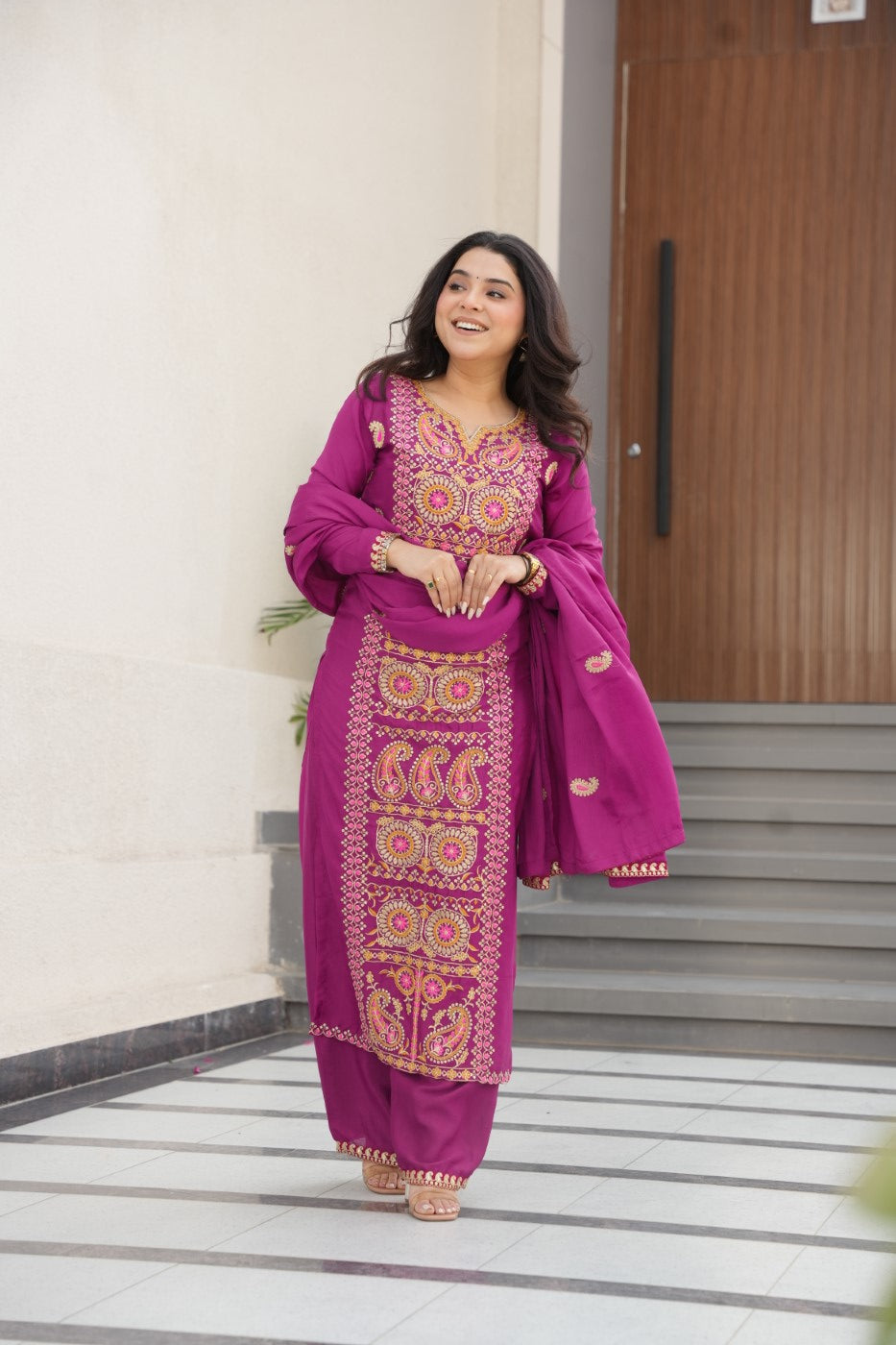 Magenta Chinon Designer Suit Set With Zari Mukaish Thread Embroidery