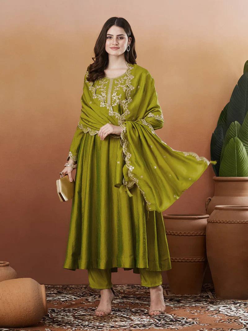 Mehendi Vichitra Silk Kurta Pant Set With Thread Embroidered With Sequins Work