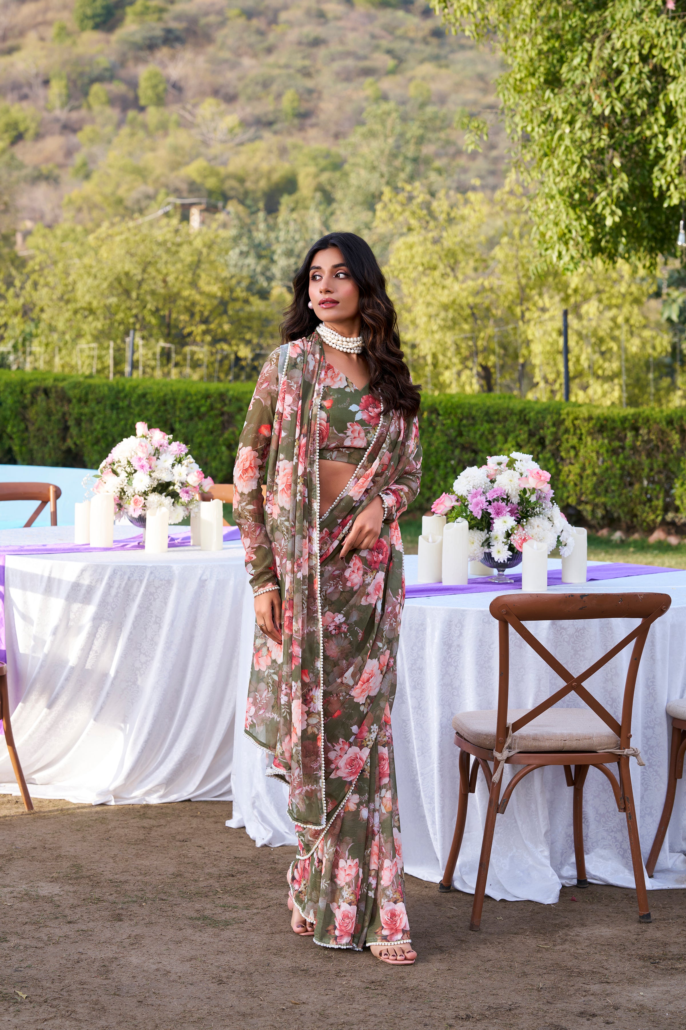 Mehendi Weightless Marble Print Saree with Pearl Lace Border
