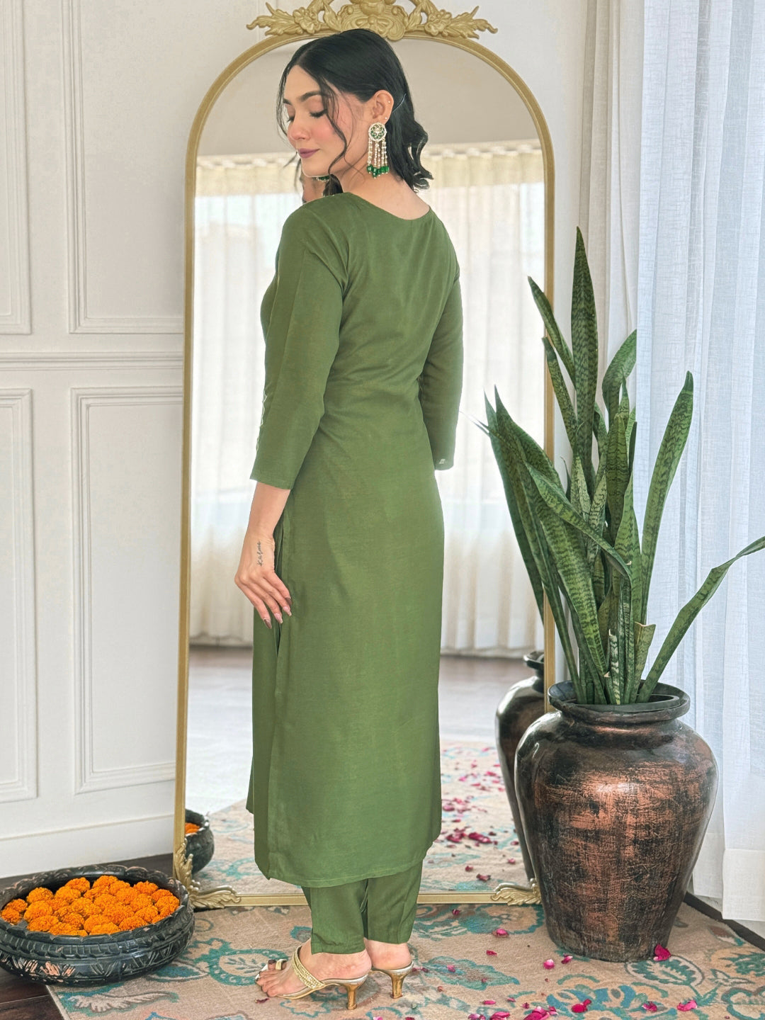 Mehndi Rayon Elegant Kurta Pant Set With Embroidery Work