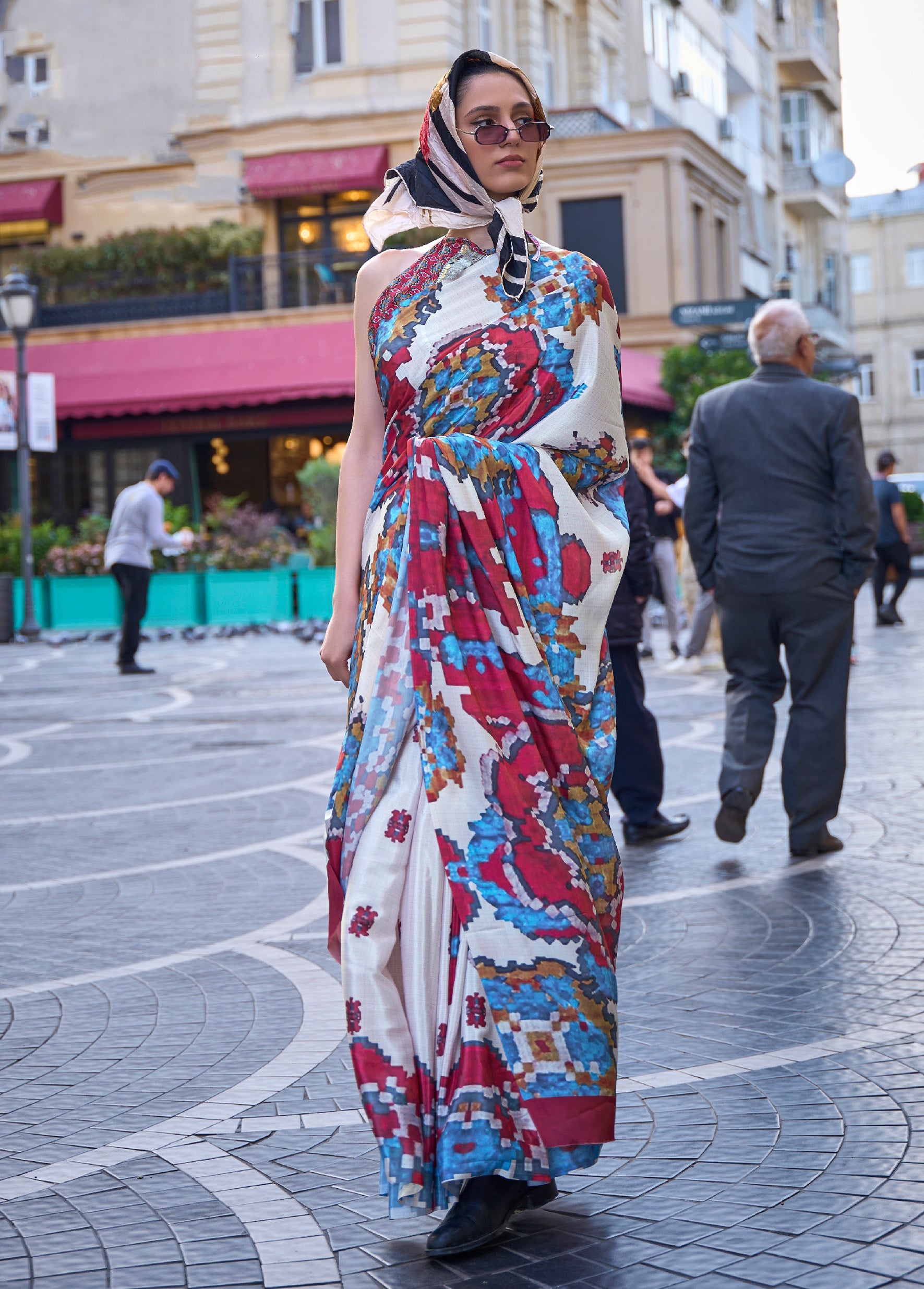 Multicolor Silk Crepe Saree With Digital Printed Work