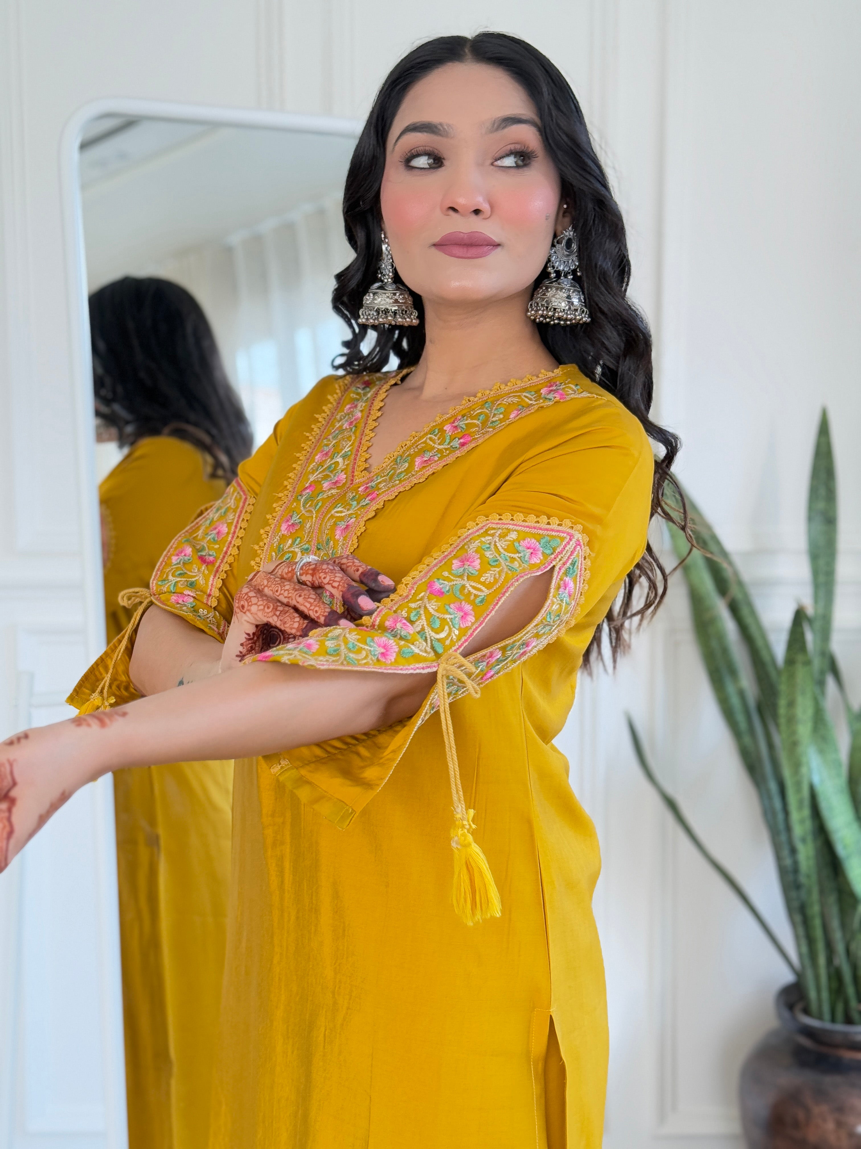 Mustard Bsy Viscose Elegant Kurta Pant Set With Thread Work