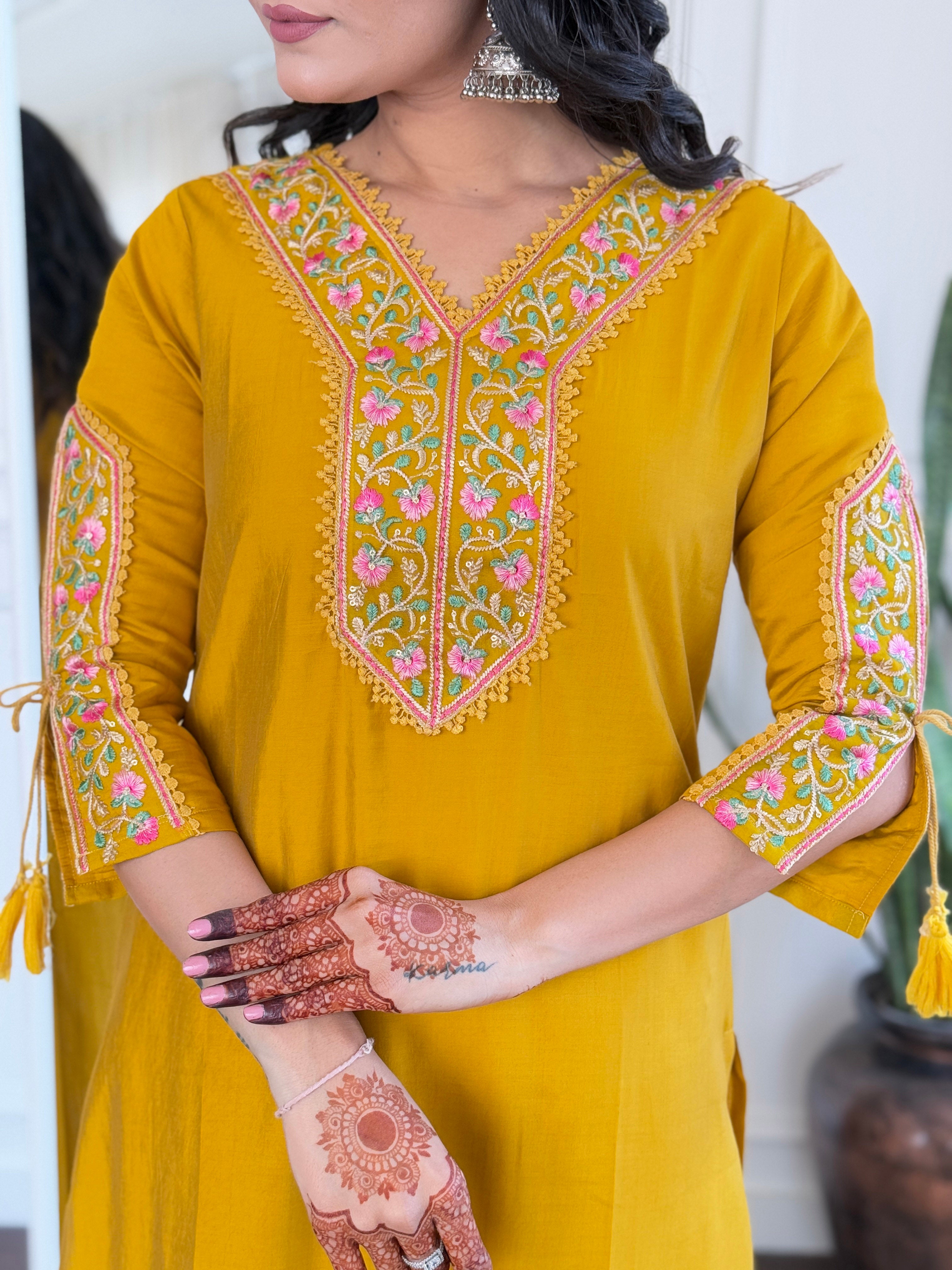 Mustard Bsy Viscose Elegant Kurta Pant Set With Thread Work