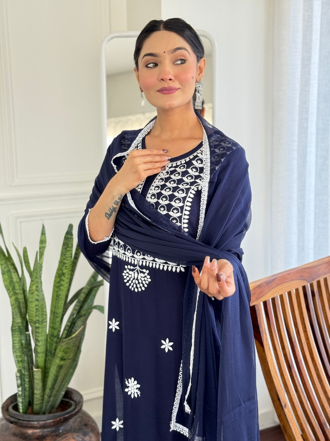 Navy Blue Rayon Elegant Kurta Pant Set With Thread Work