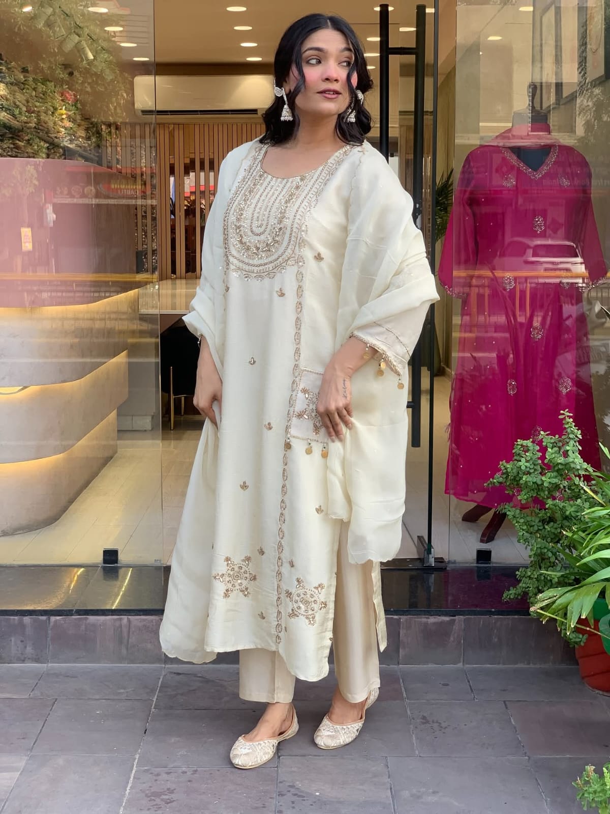 Off White Art Silk Kurta Pant Set With Thread Embroidered With Sequins Work