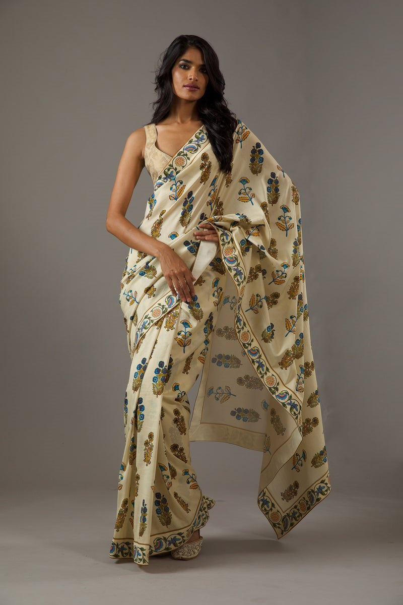 Off White Bright Moss Saree With Printed