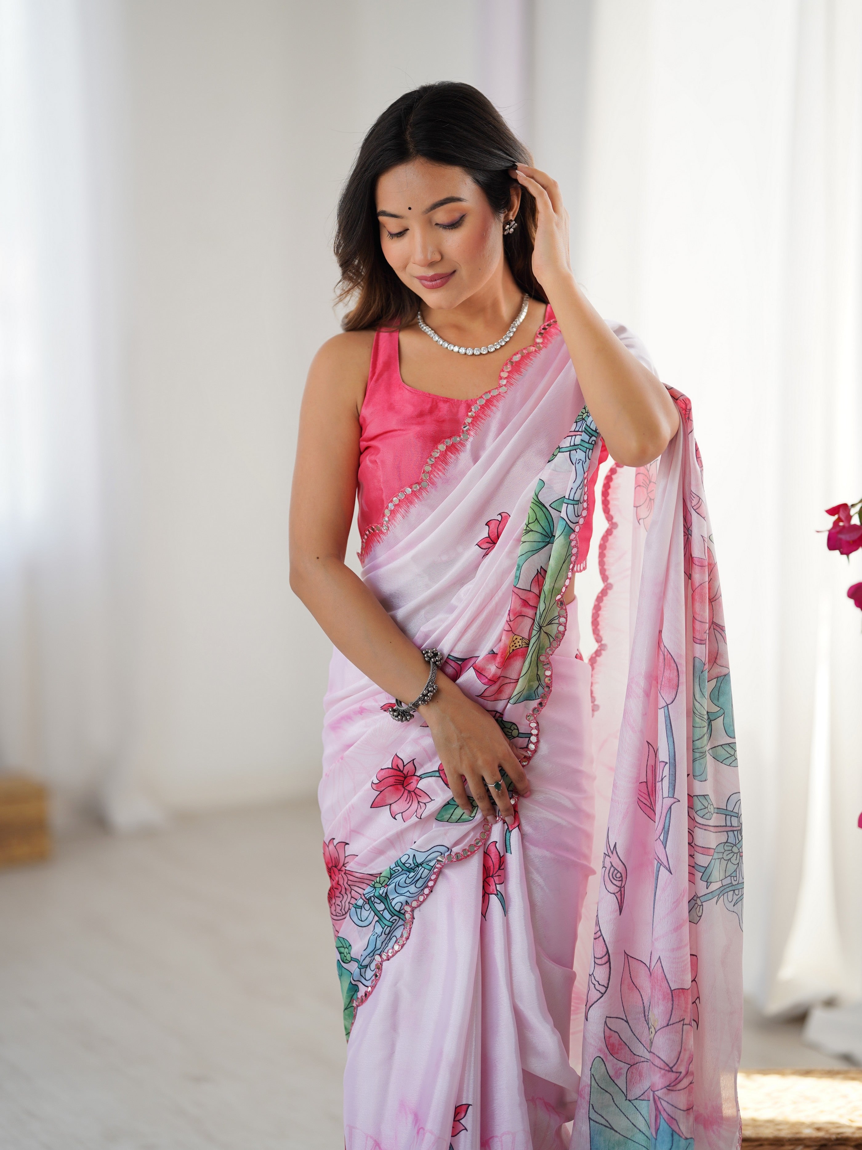 Off White Digital Printed Stylish Chinon Fanbric Glamorous Partywear Saree