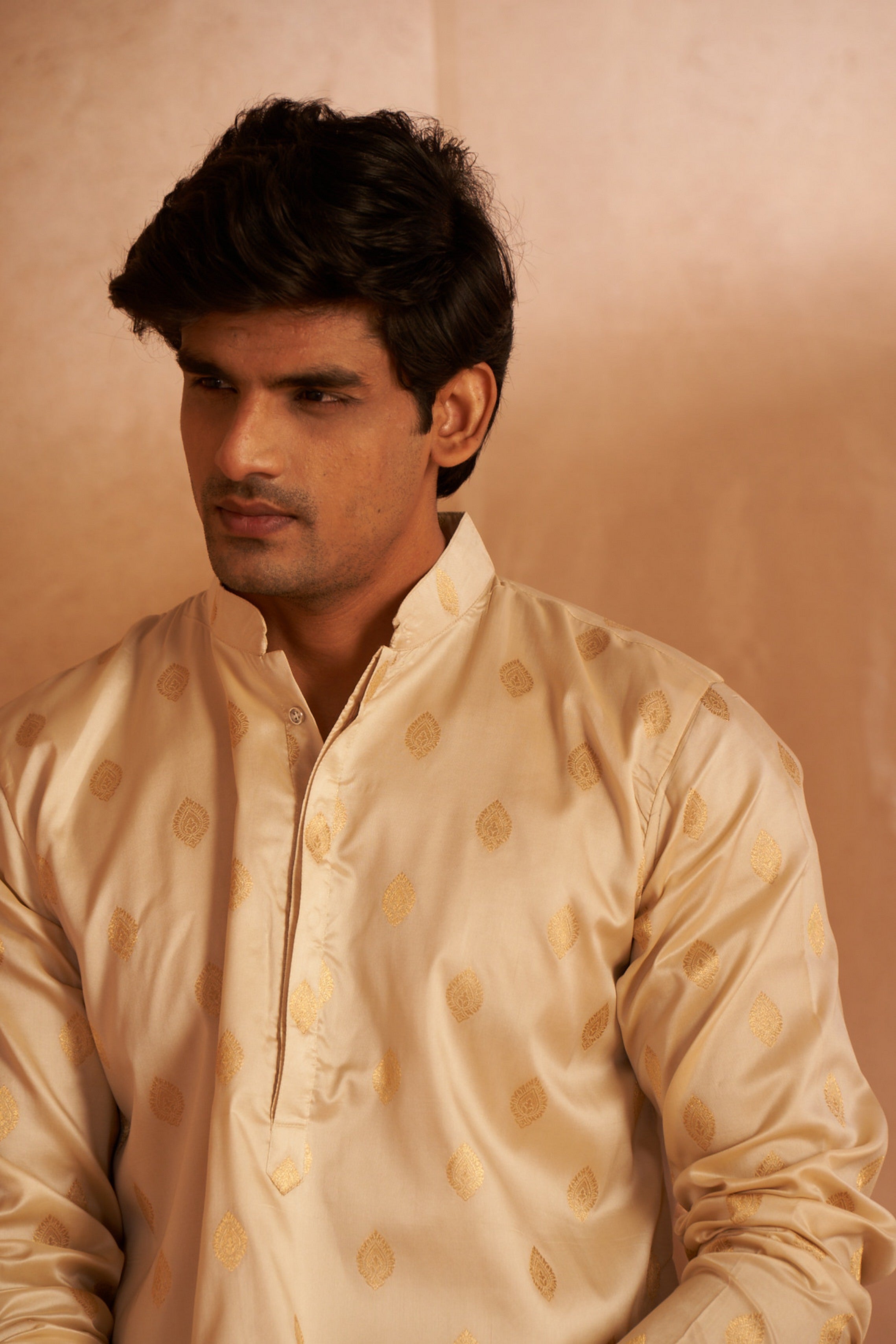Off White Viscose Wevon Kurta Payjama – Simple, Elegant Traditionalwear