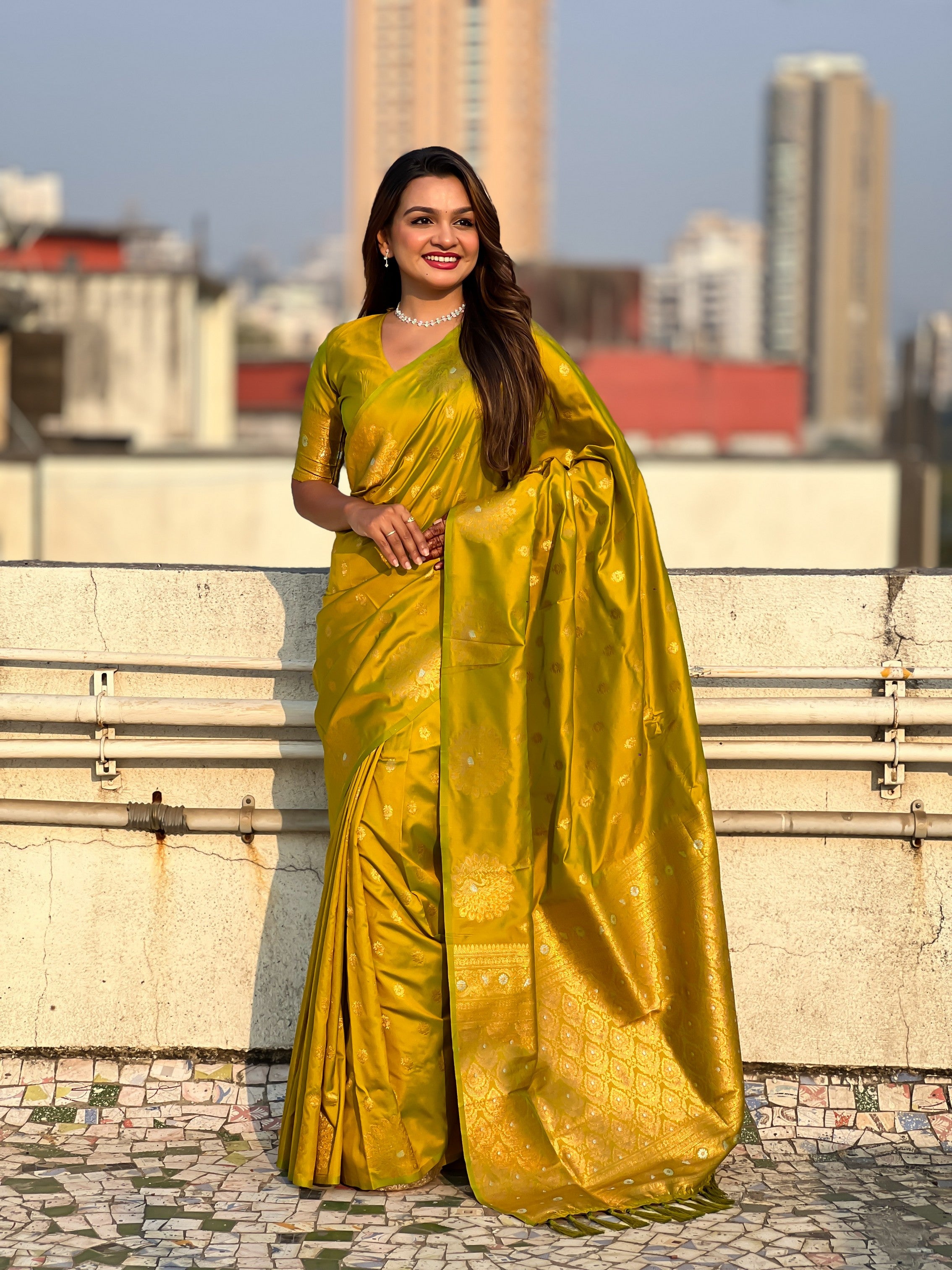 Olive Moonga Silk Woven Dual Jari Peacock Designer Heavy Festive Wear Saree