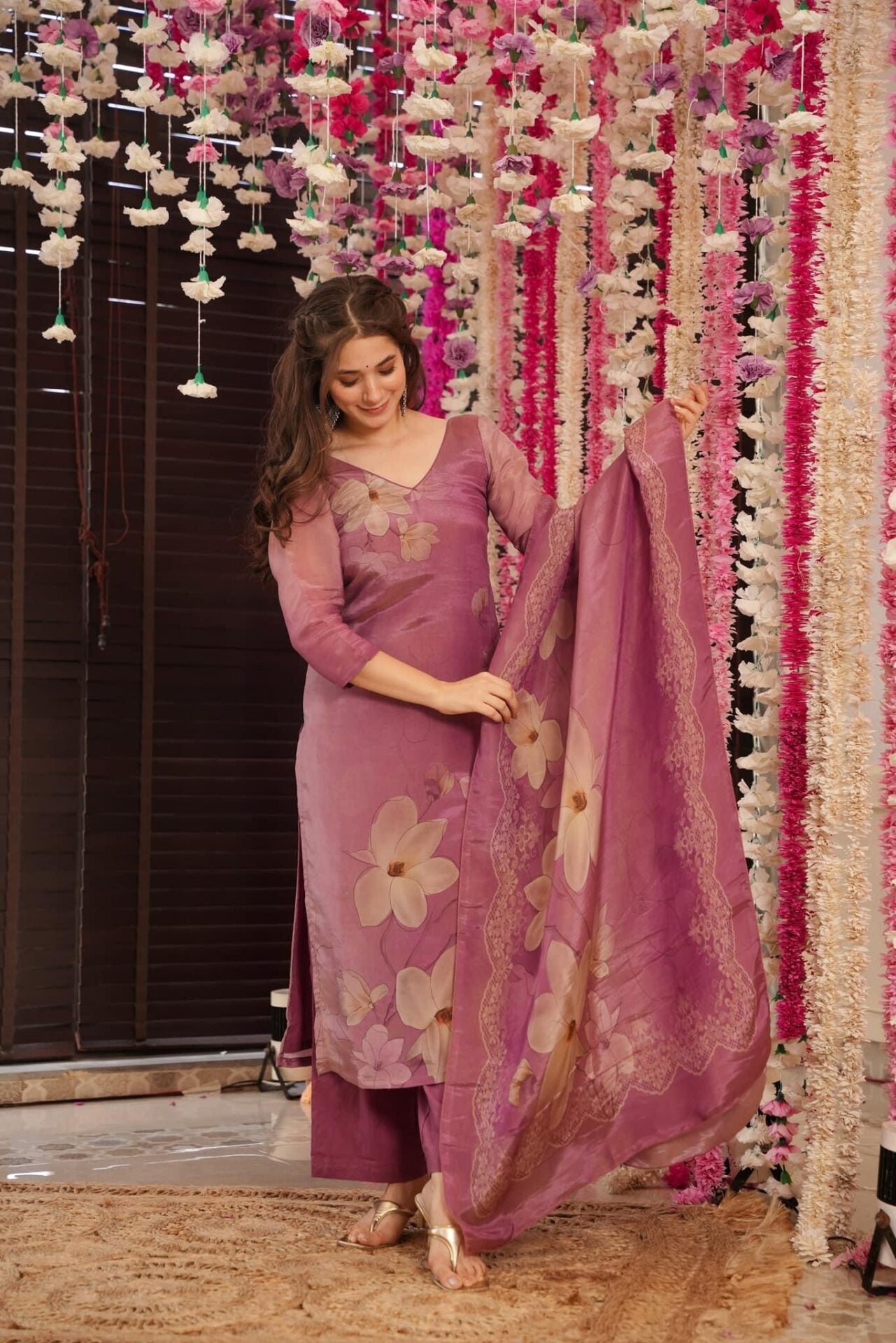 Onion Pink Silk Kurta Pant Set Printed