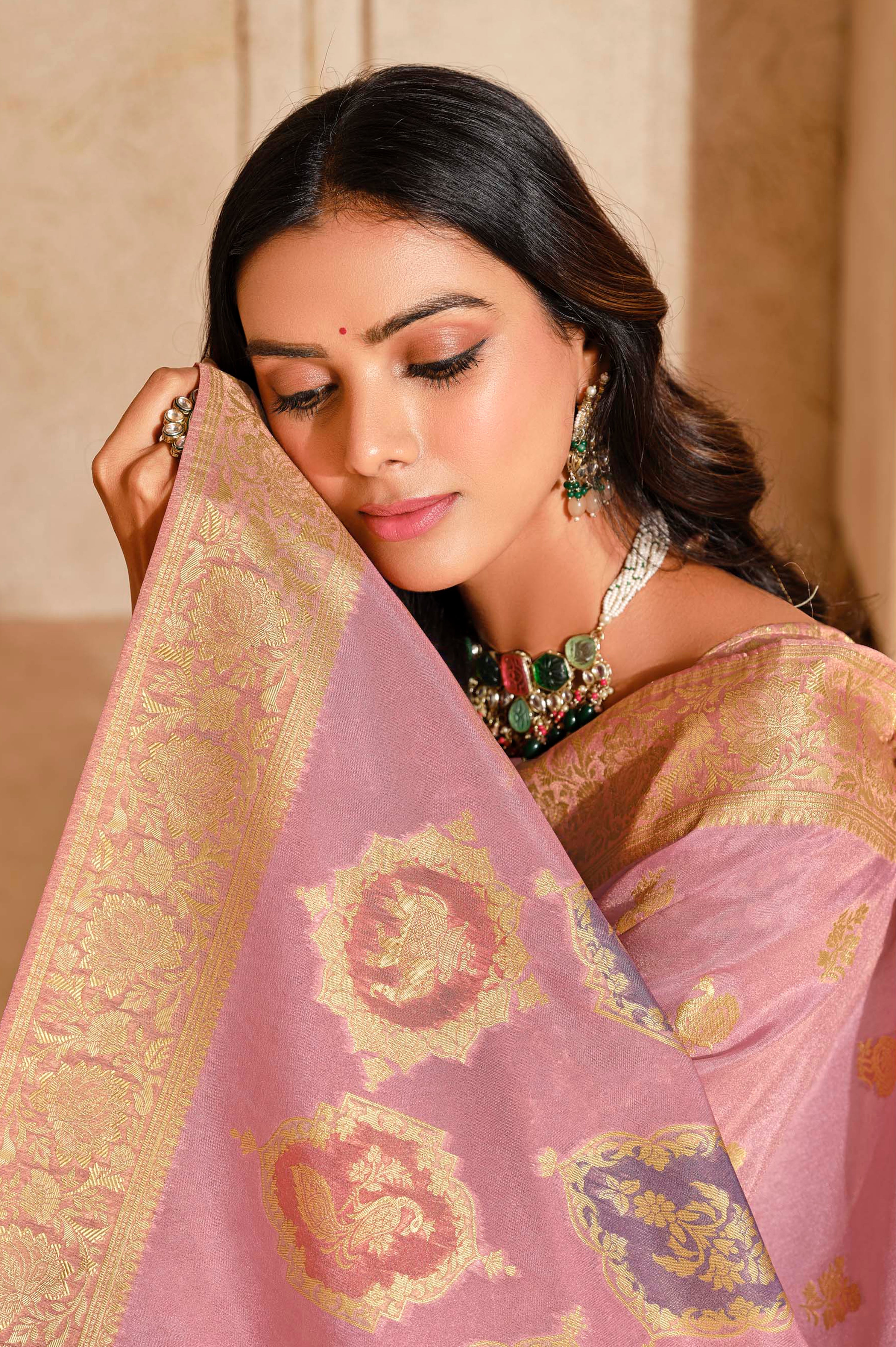 Onion Pink Silk Saree With Jacquard Woven Work