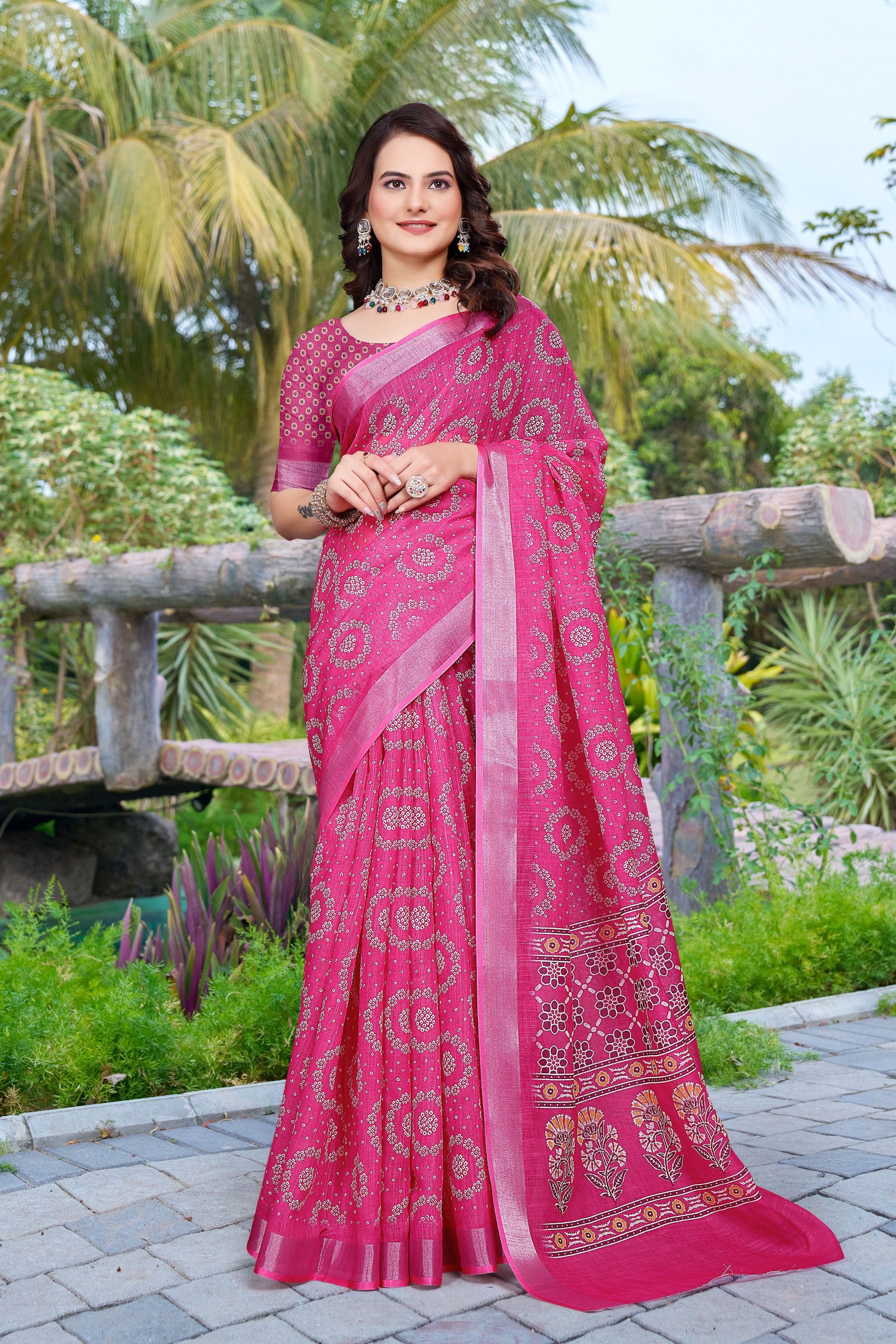 Pink Beautiful Designer Printed Saree With Woven Border