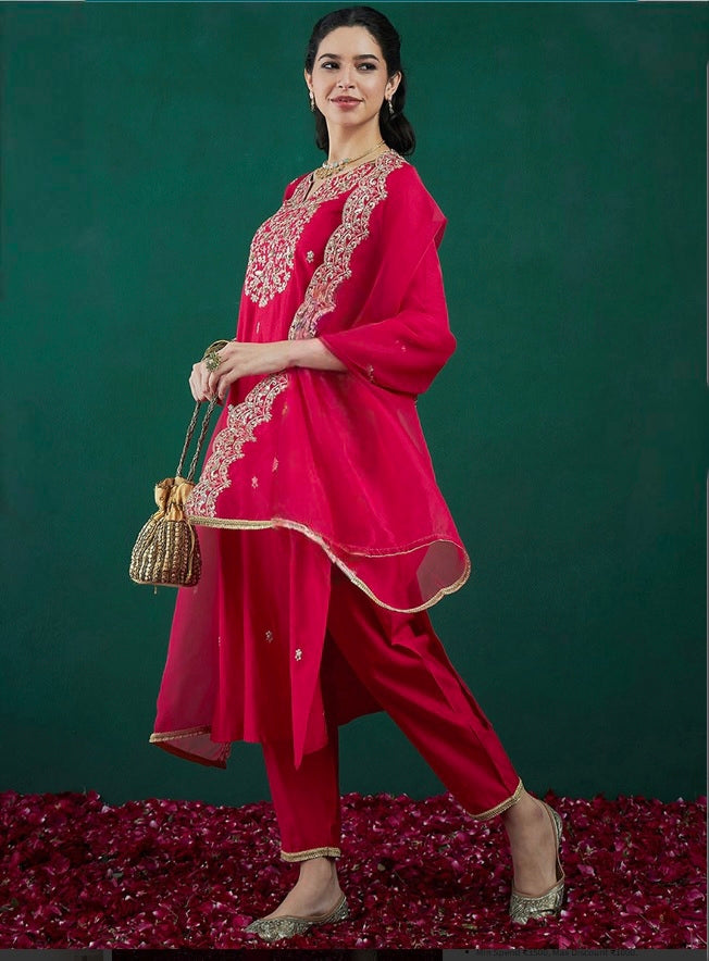 Pink Chanderi Kurta Pant Set With Heavy Thread Embroidered Work