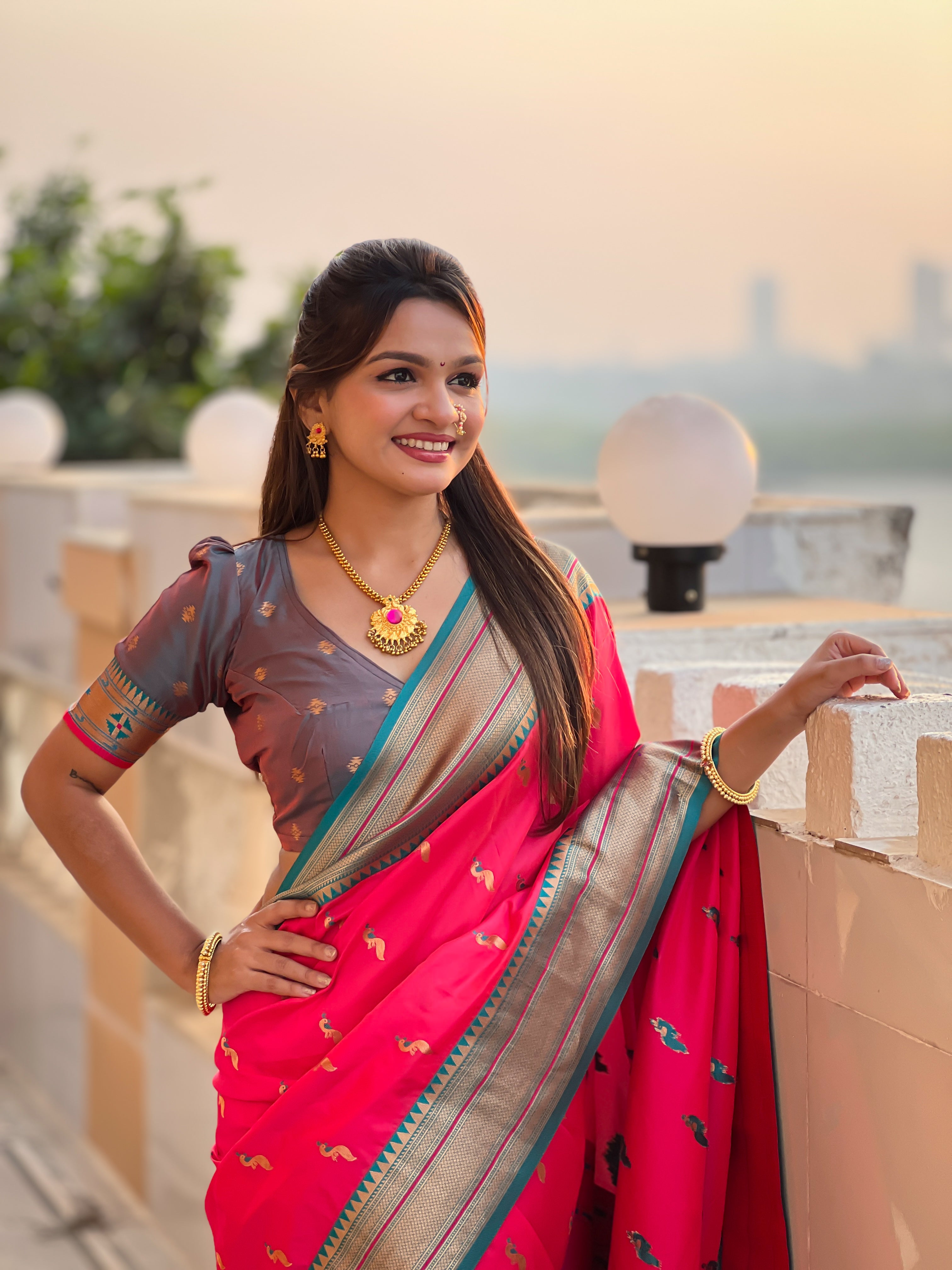 Pink Ethnic Paithani Silk Woven Jacquard Designer Ceremonial Fancy Saree