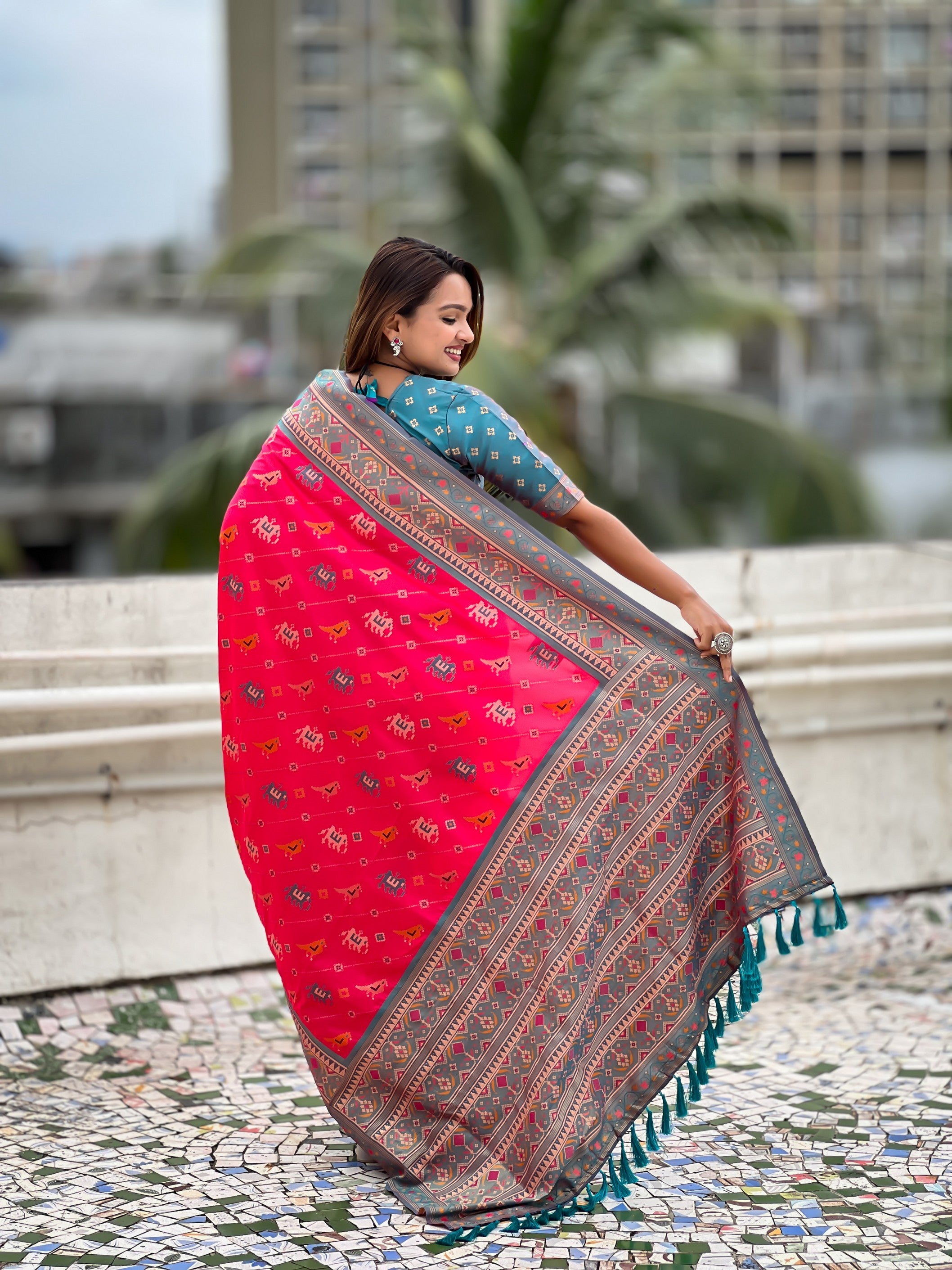 Pink Patola Silk Saree With Woven Meenakari Ikkat Designer For Festive Looks