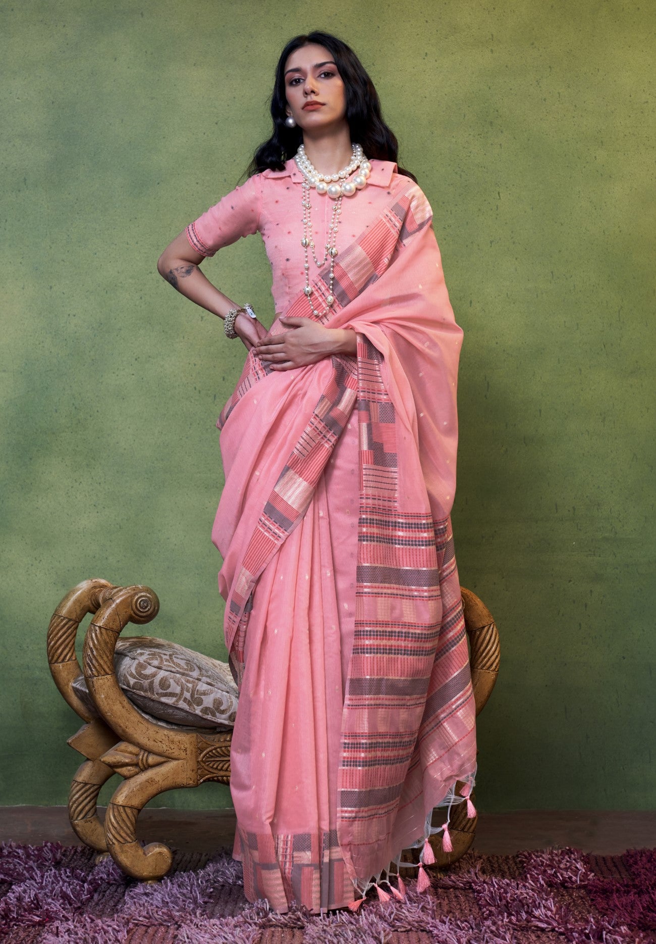 Pink Spun Cotton Saree With Jacquard Woven Work