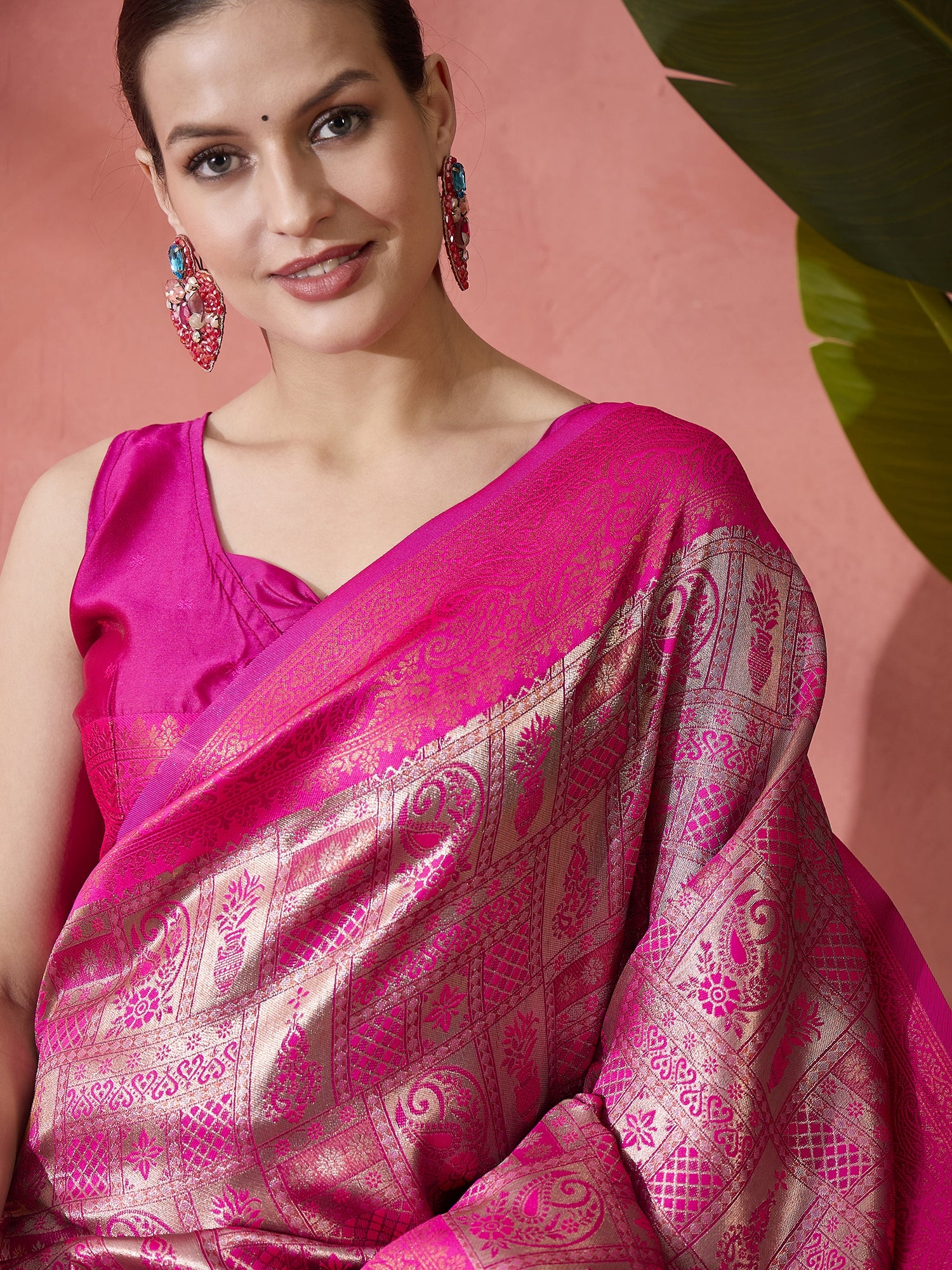 Pink Woven Jari Designer Silk Blended Saree For Festive Looks