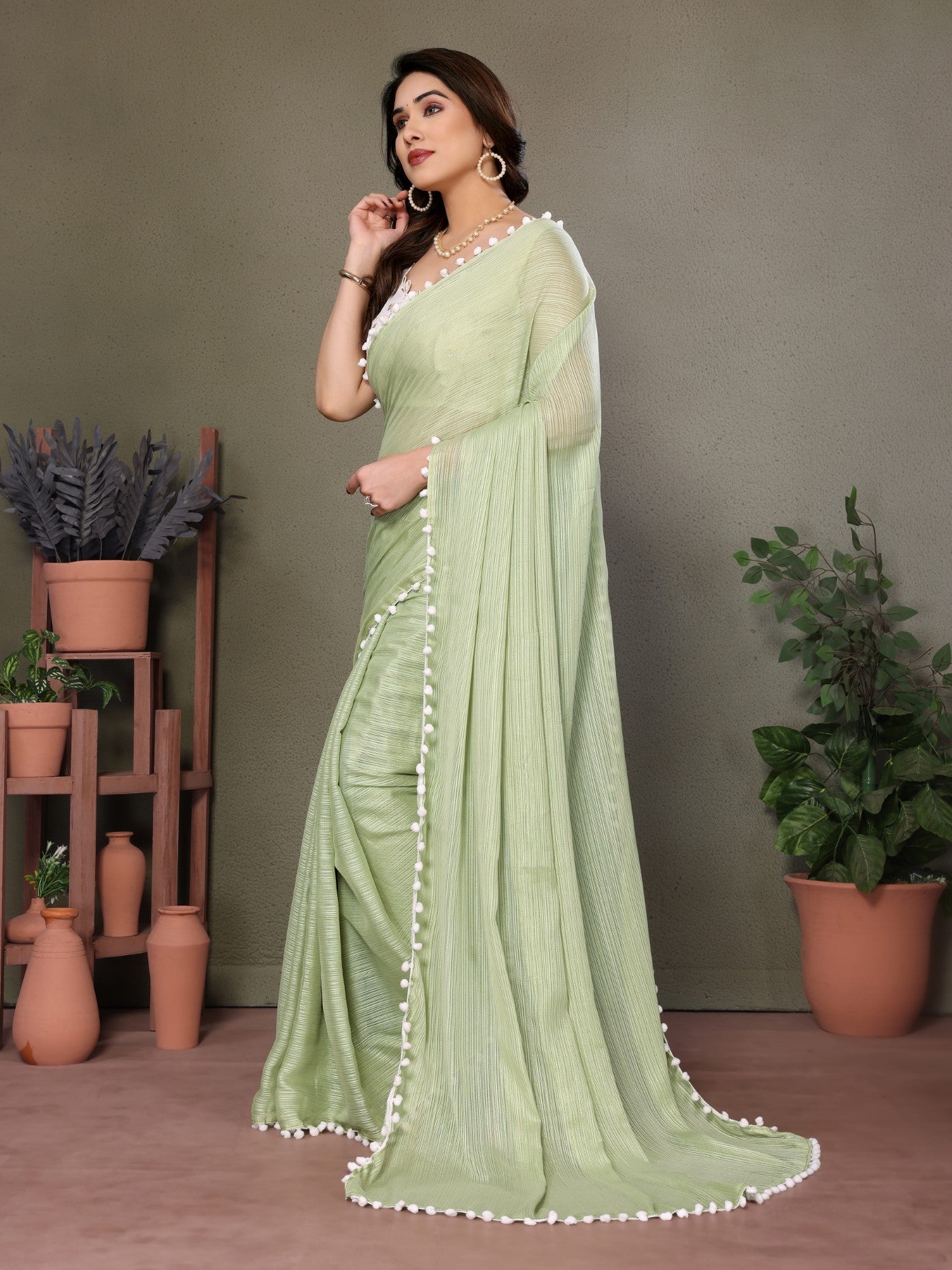 Pista Polyester Zari Saree With Plain Saree With Embroidery Work Blouse And Pum Pum Lace