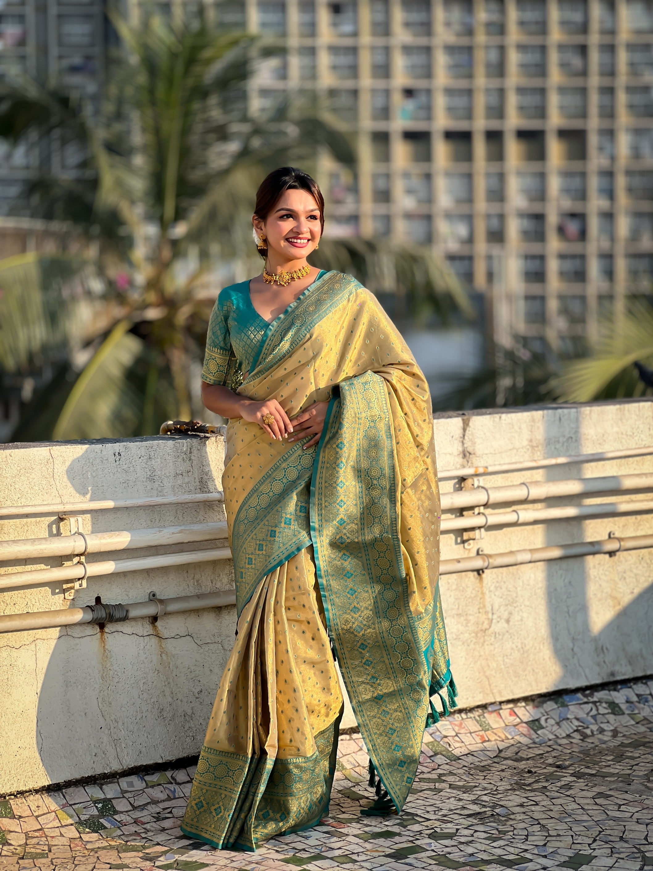 Pista Tissue Silk Heavy Woven Jari Designer Ethnic Ceremonial Saree