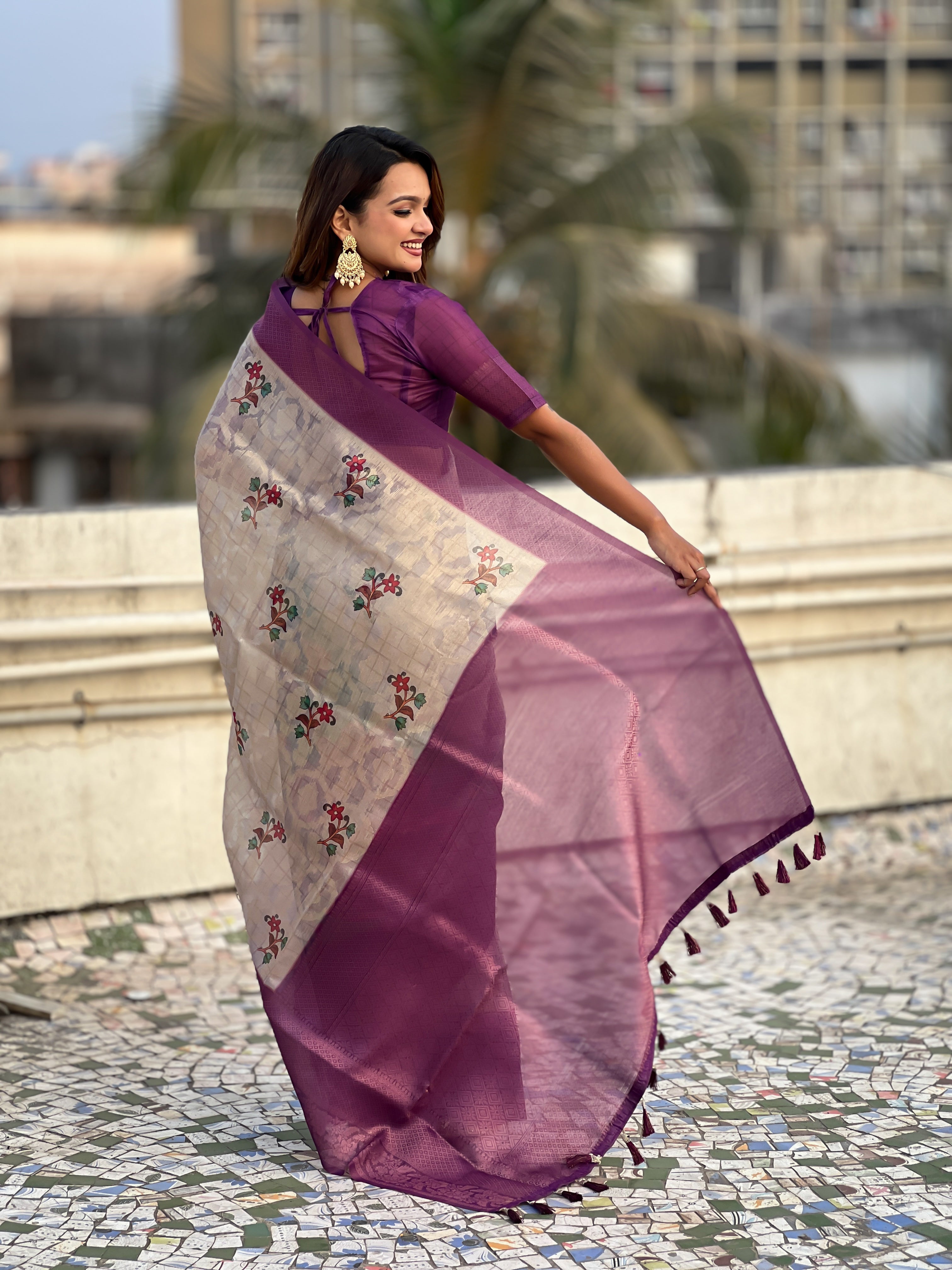 Purple Cotton Linen Woven Designer Saree With Printed Work