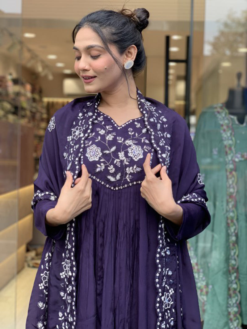 Purple Kurta Pant Set with Heavy Thread Embroidery Work