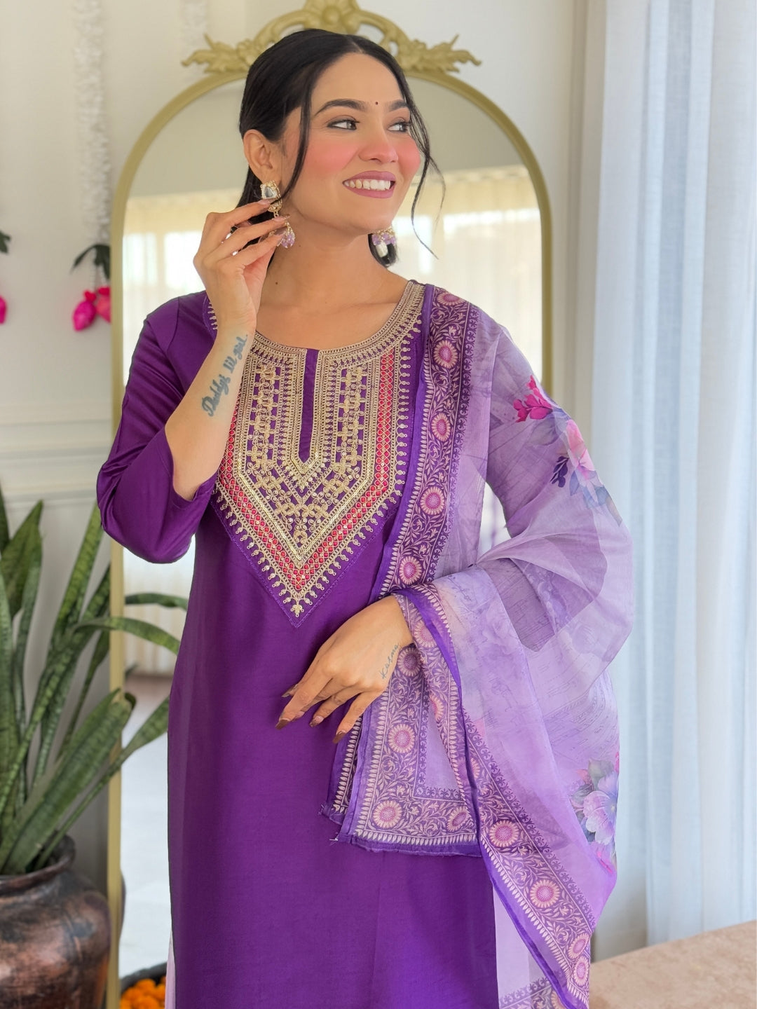Purple Rayon Elegant Kurta Pant Set With Embroidery Work